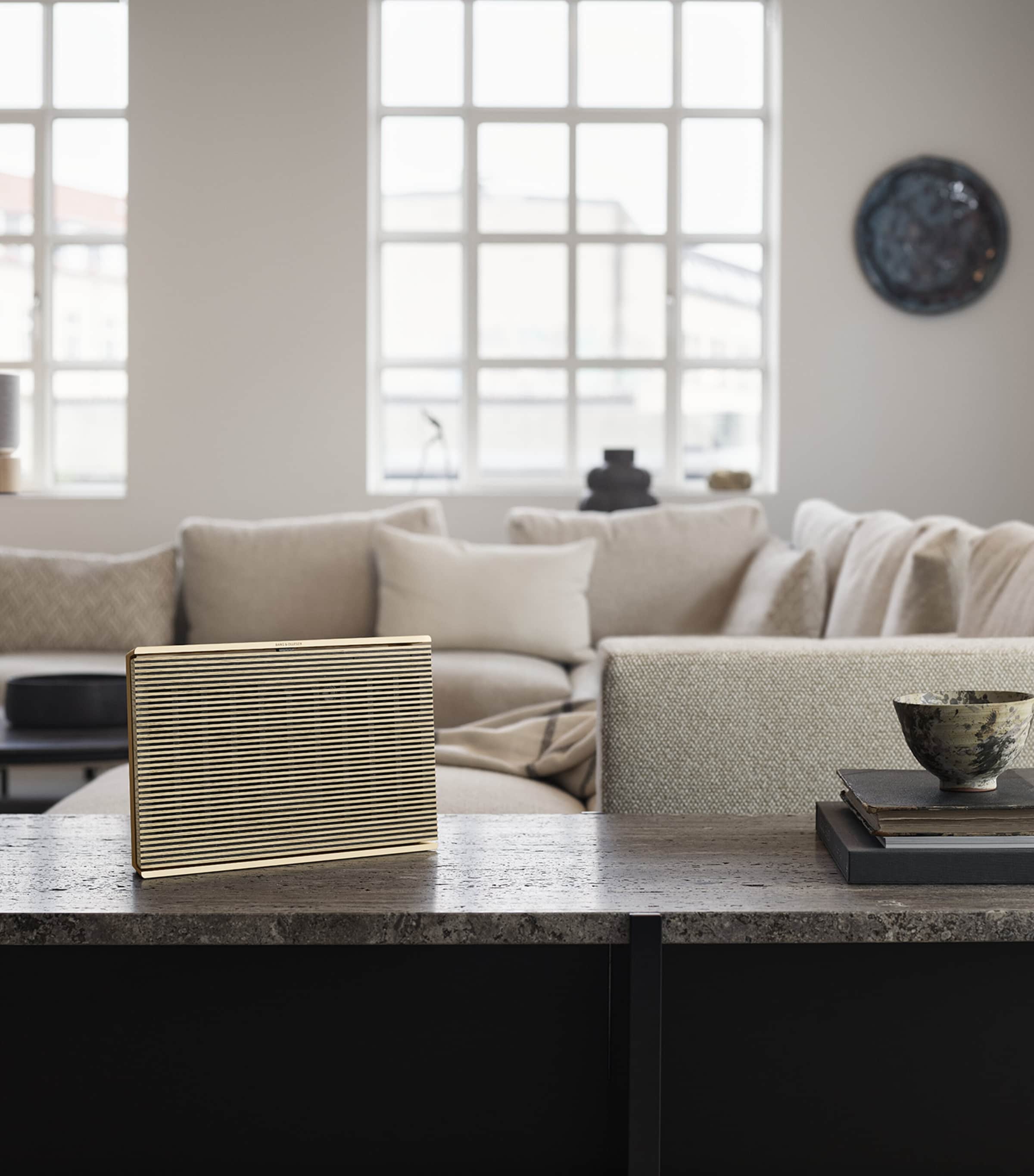 Beosound Level AL2 Speaker GOLD TONE ALU Image 6