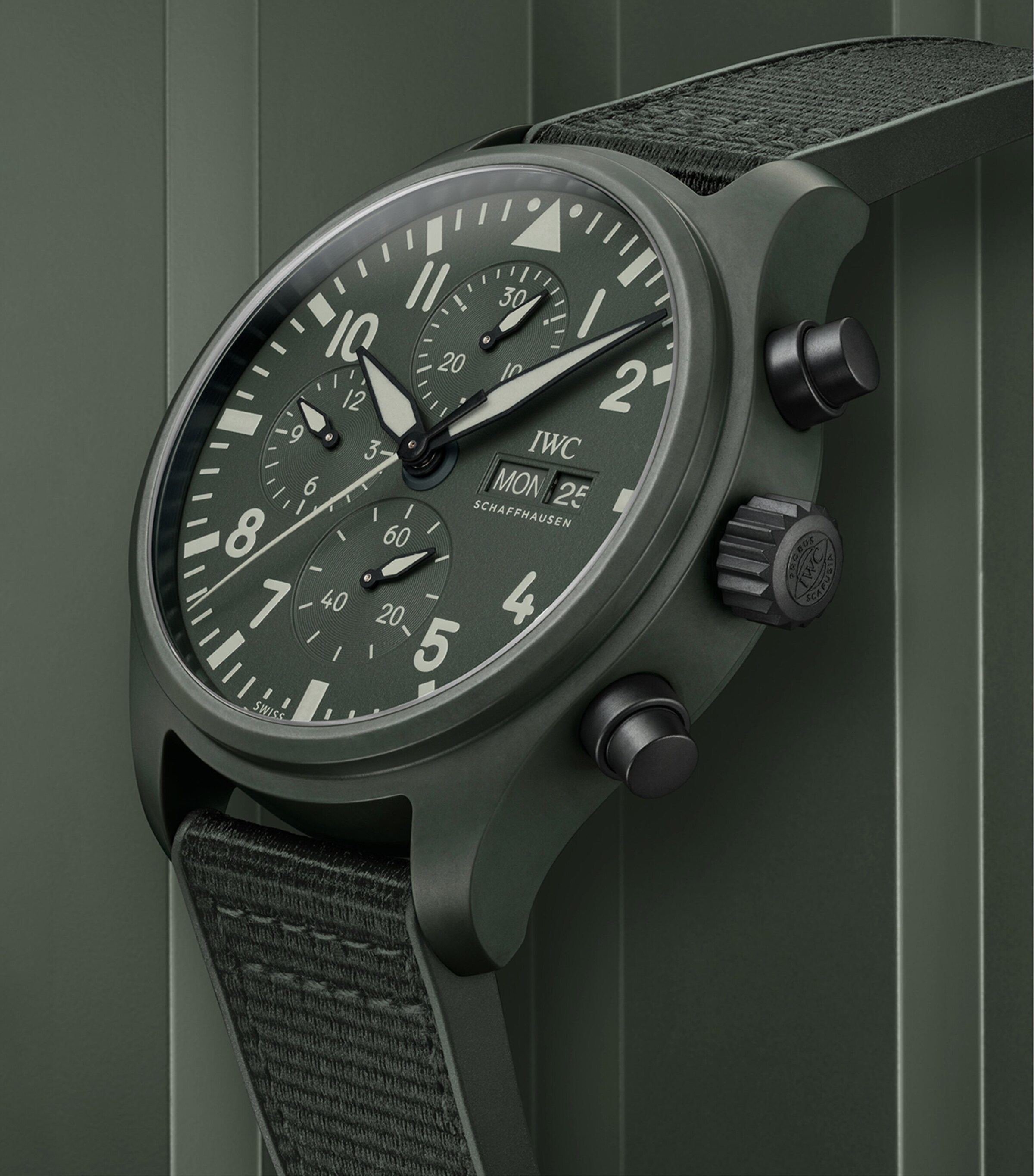 Ceramic Pilot's Chronograph TOP GUN Woodland Watch 44.5mm GREEN Image 5