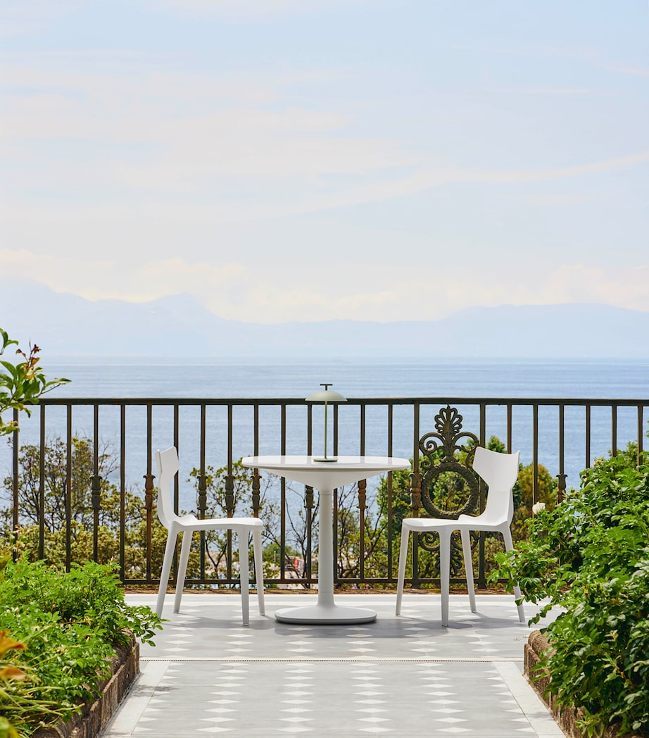 Mini Geen-a Battery Table Lamp GREEN Image 4