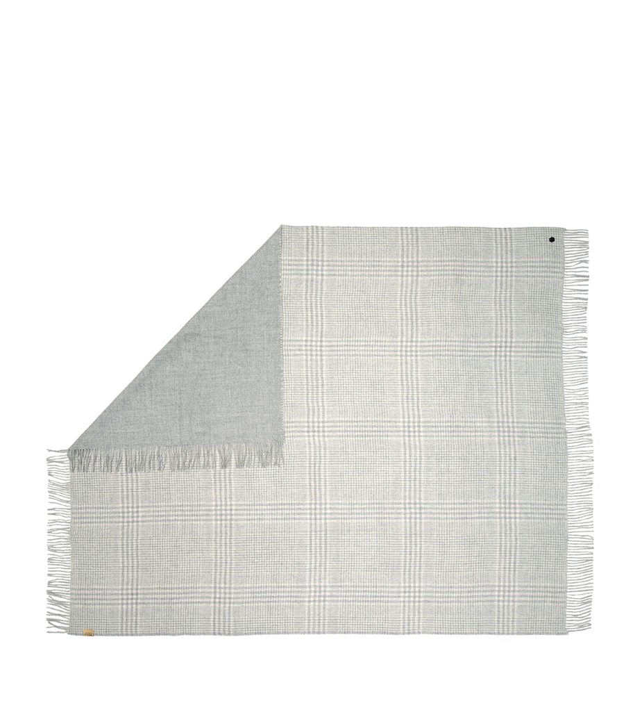 Plaid Matea Throw (200cm x 150 cm) GREY Image 2