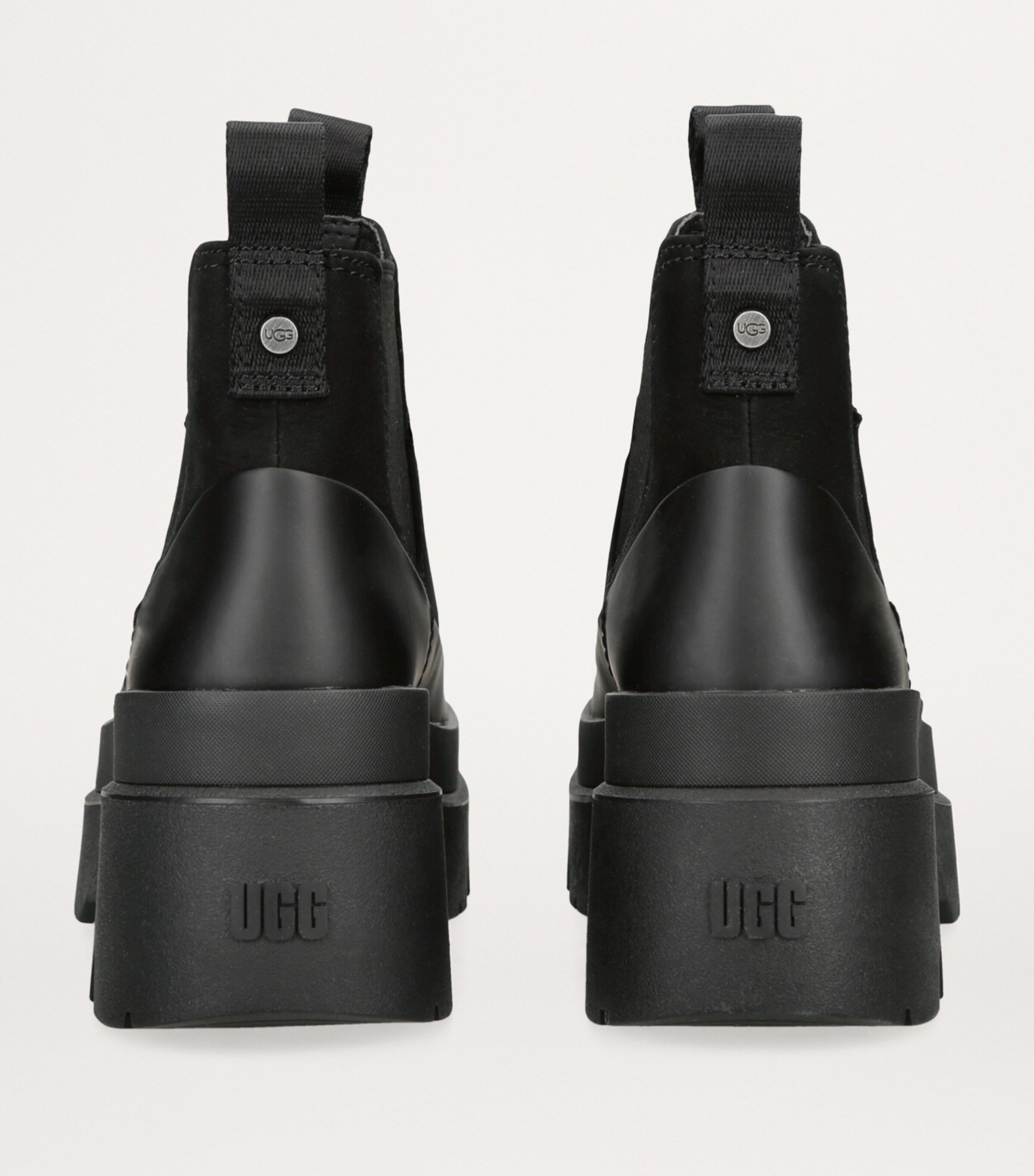 UGG Brisbane Chelsea Ankle Boots 70 Black Image 2