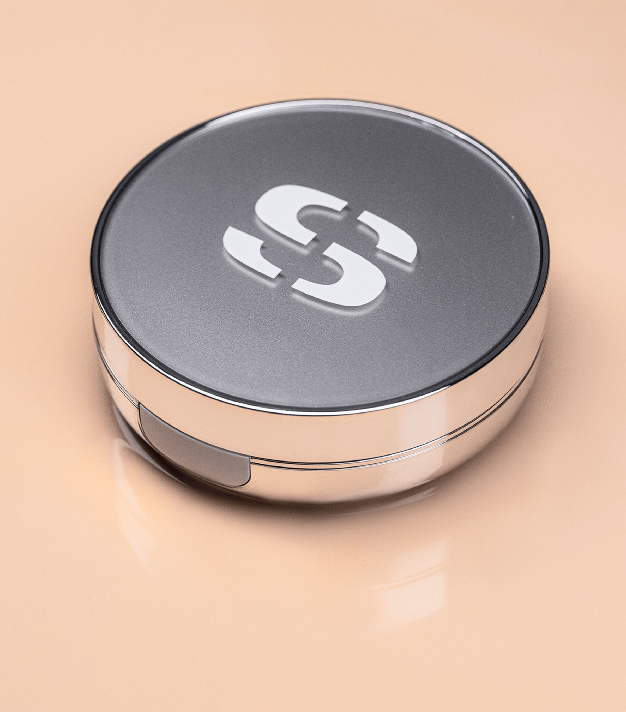 Sisley Phyto-Blanc Le Cushion Foundation SPF 50+ Shell Image 4