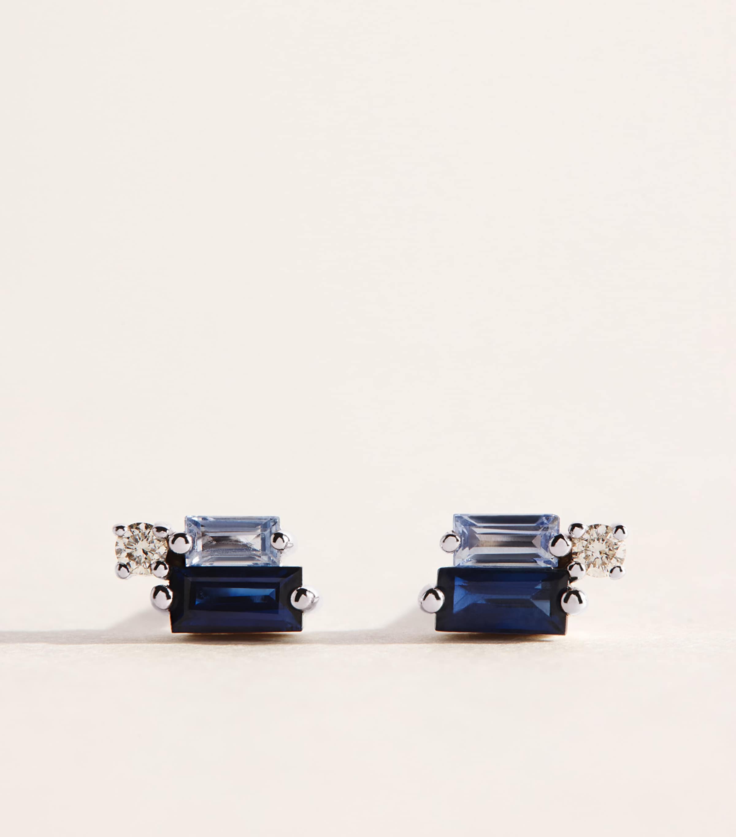 Suzanne Kalan White Gold, Diamond and Sapphire Bold Stud Earrings Wg/db Image 1