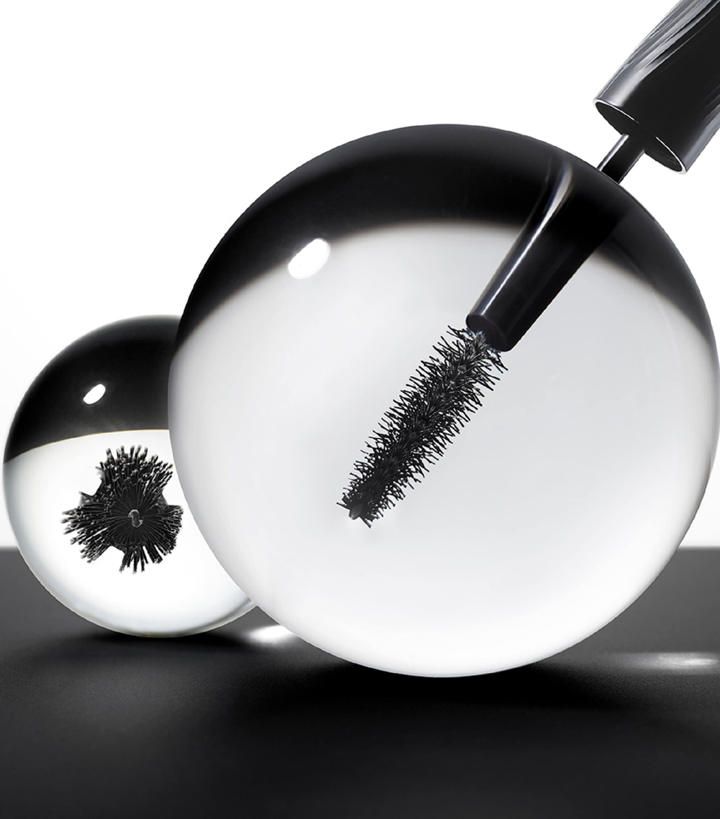 Estée Lauder Turbo Lash High Powered Volume + Length Mascara Image 3