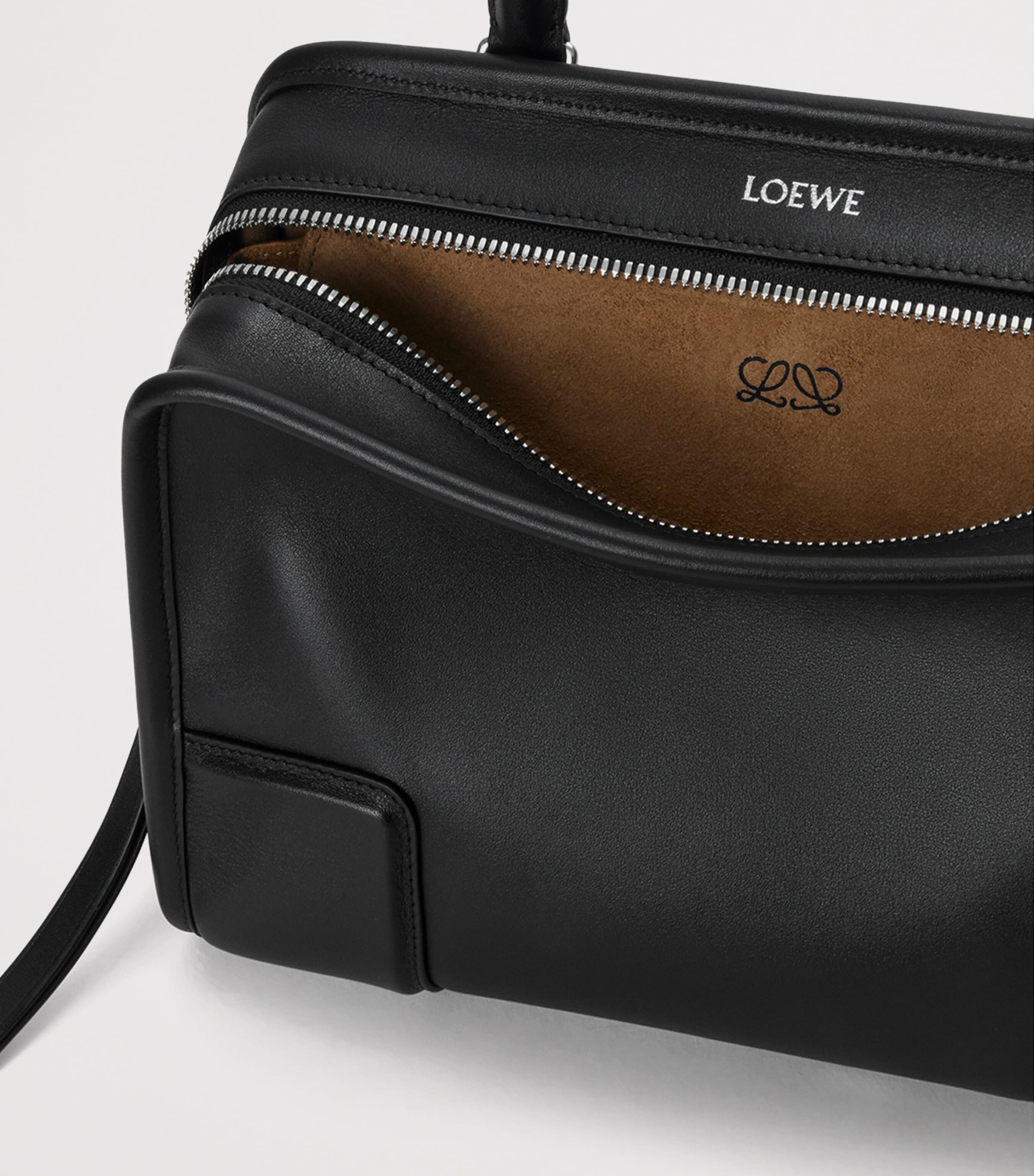 LOEWE Small Leather Amazona 180 Top-Handle Bag Black Image 8