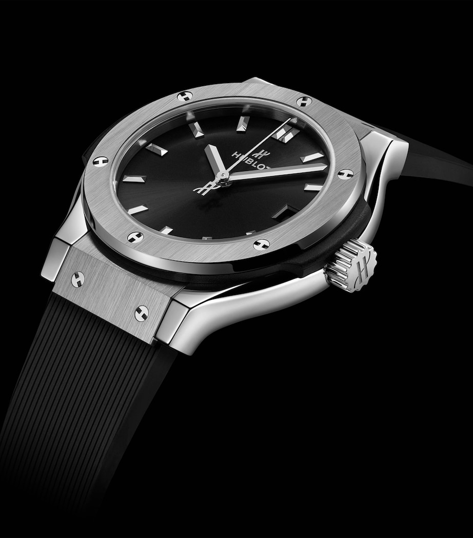 Titanium Classic Fusion Watch 33mm BLACK Image 2