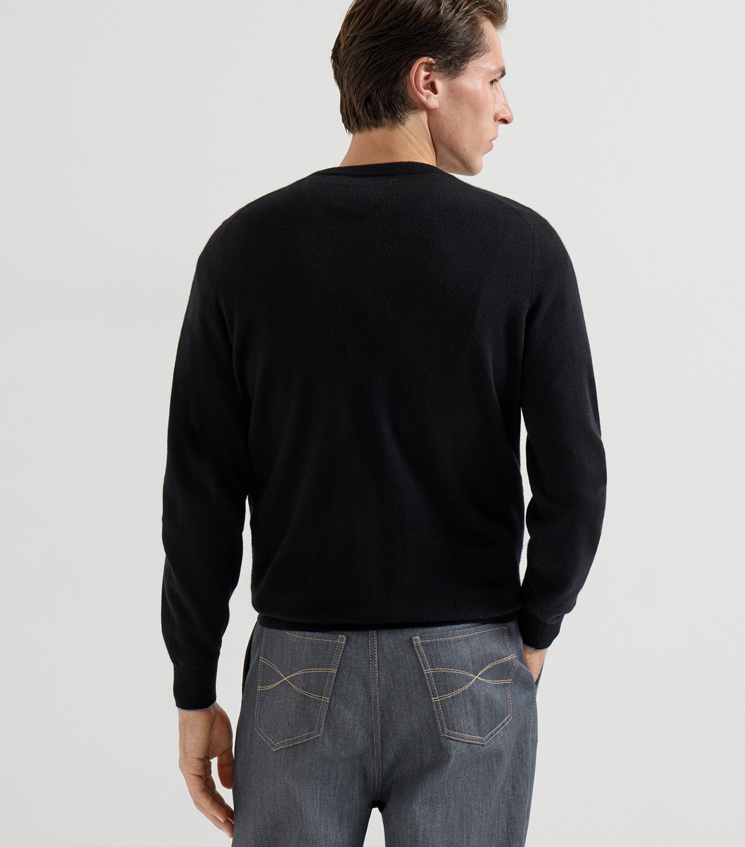 Brunello Cucinelli Mens Cashmere Crew-Neck Sweater Image 6