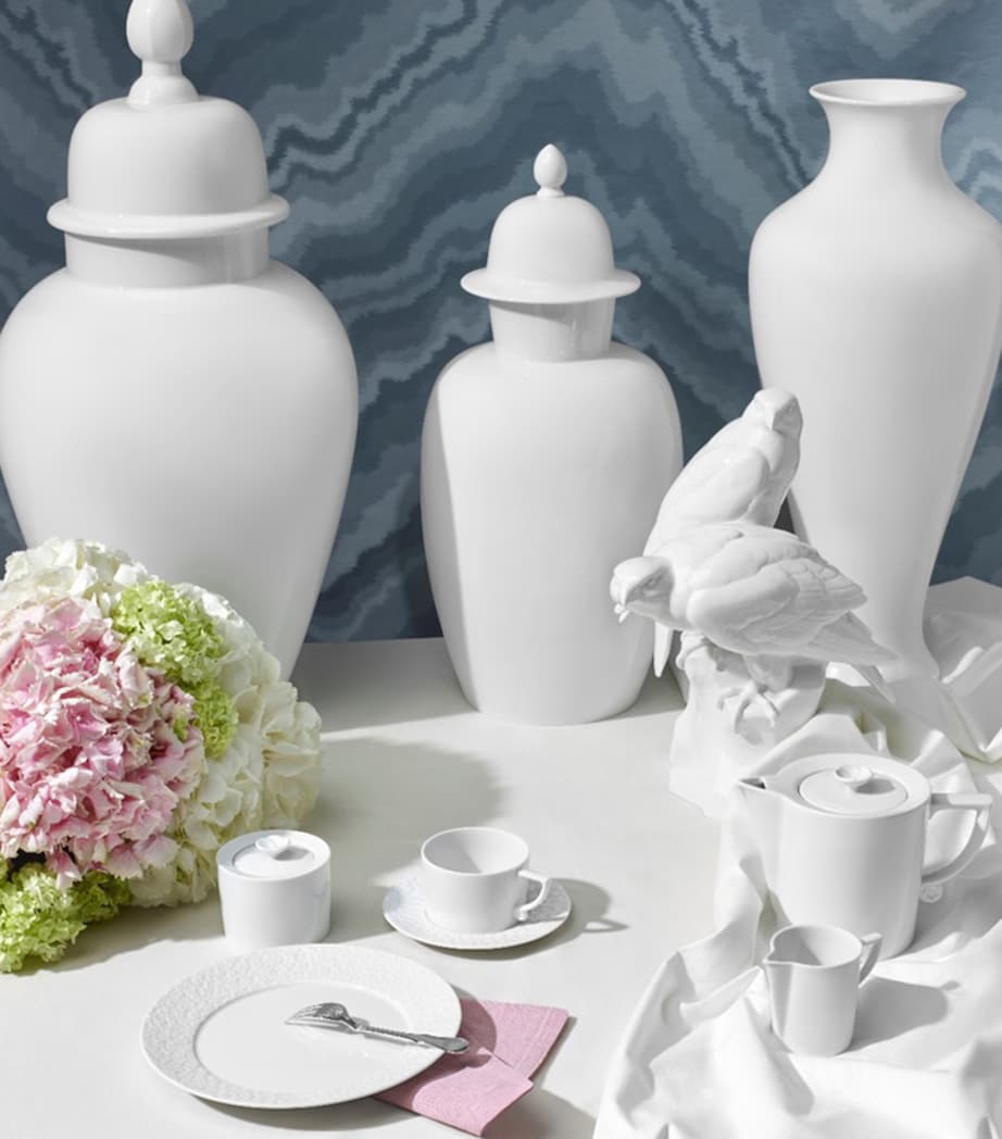 Meissen Royal Blossom Teapot White Image 2