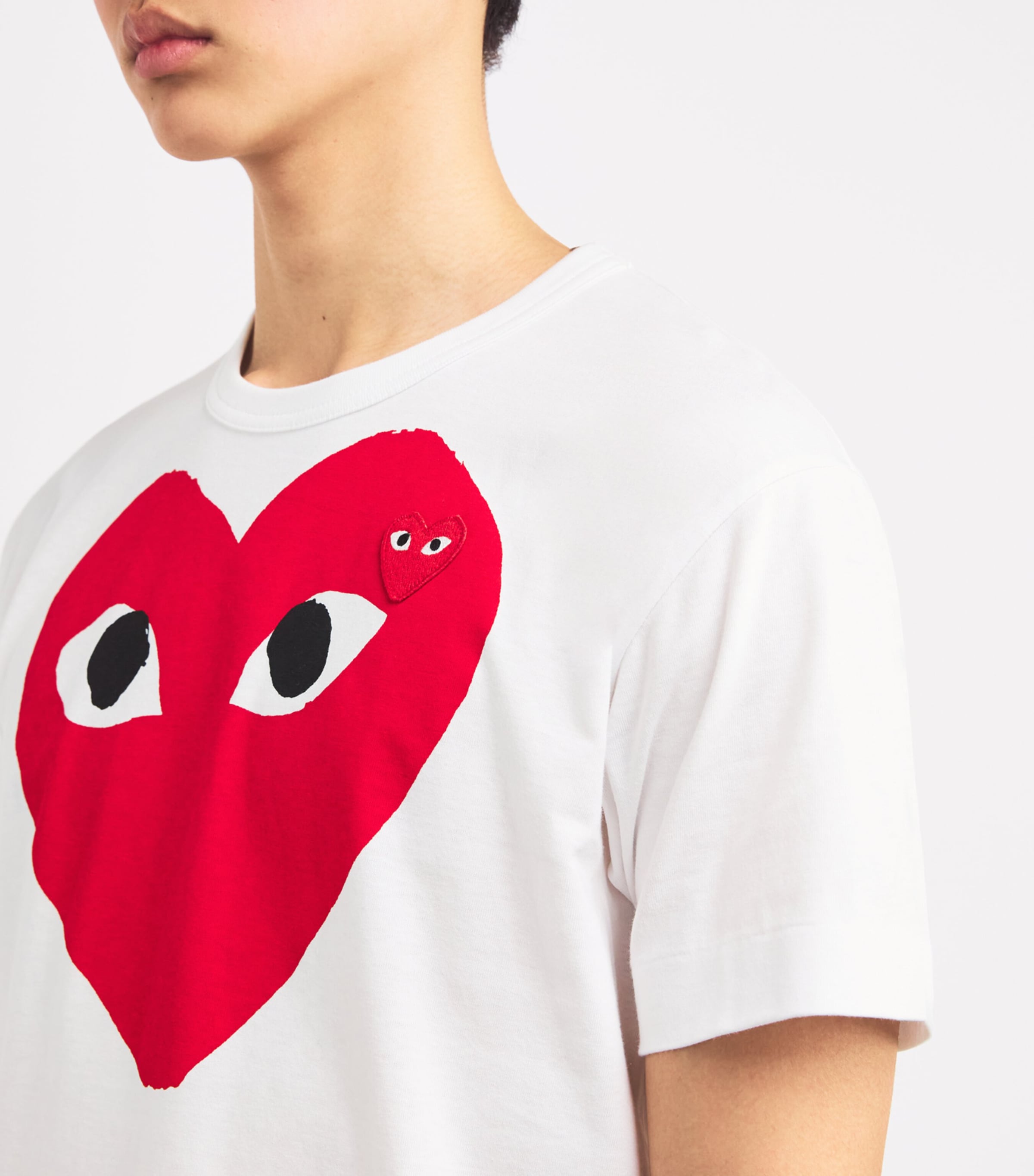 S　PLAY COMME DES GARÇONS Heart Tシャツ COMME DES GARCONS CDG PLAY RED SIDE HEART TEE GREY AZ-T264