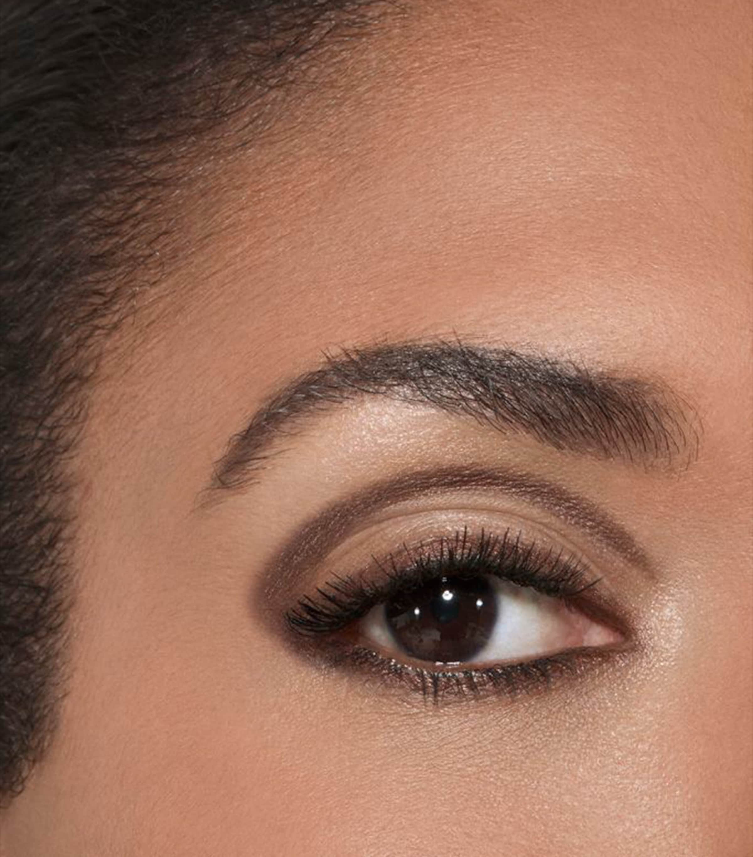 STYLO OMBRE ET CONTOUR 3-In-1 Eyeshadow-Eyeliner-Kohl Pencil 04 ELECTRIC BROWN Image 4