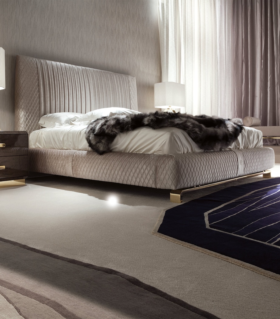 Quilted Infinity Bed GREY Image 8