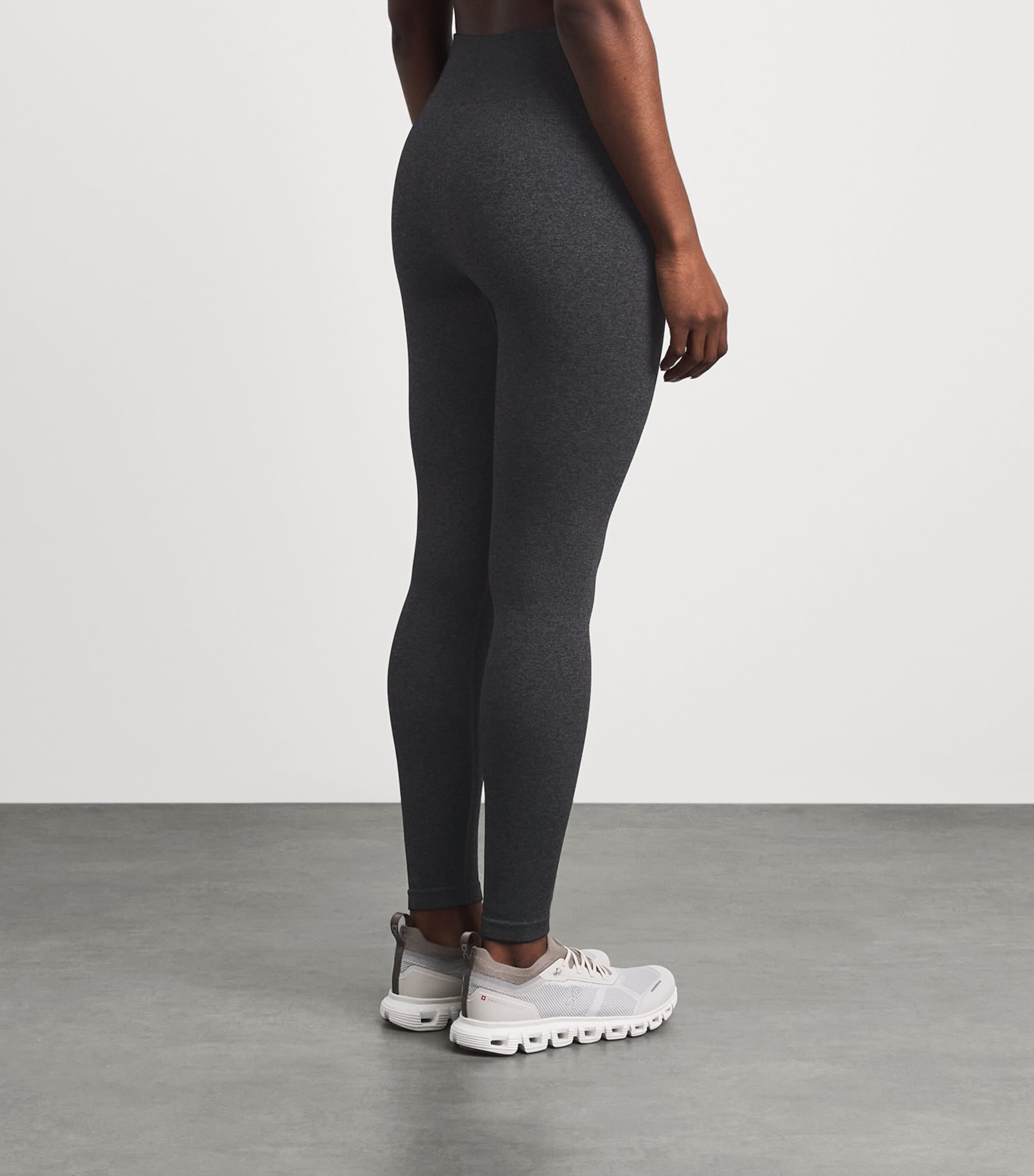 On Womens Knitted Studio Leggings Ember Heather Image 5