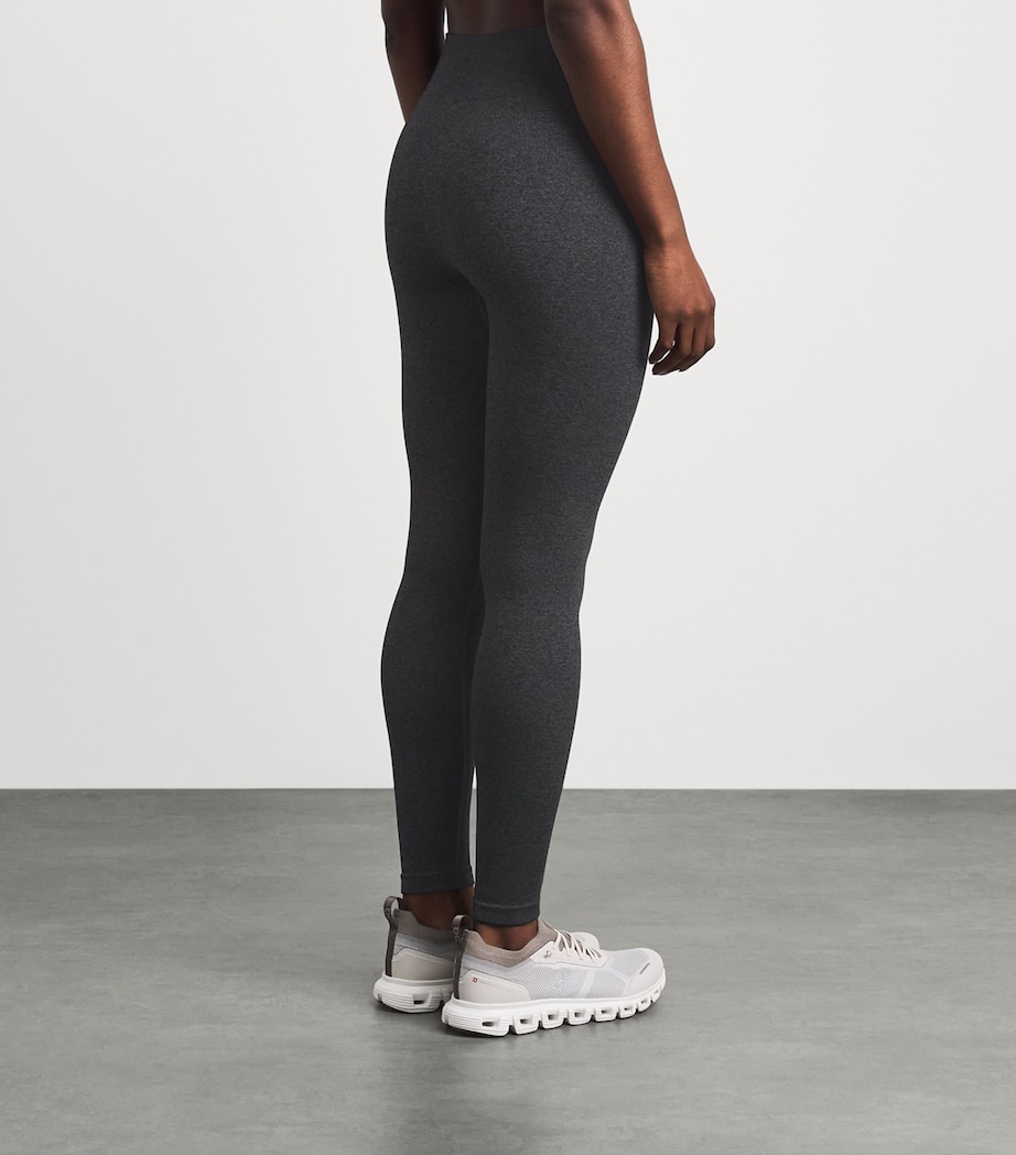 On Womens Knitted Studio Leggings Ember Heather Image 5