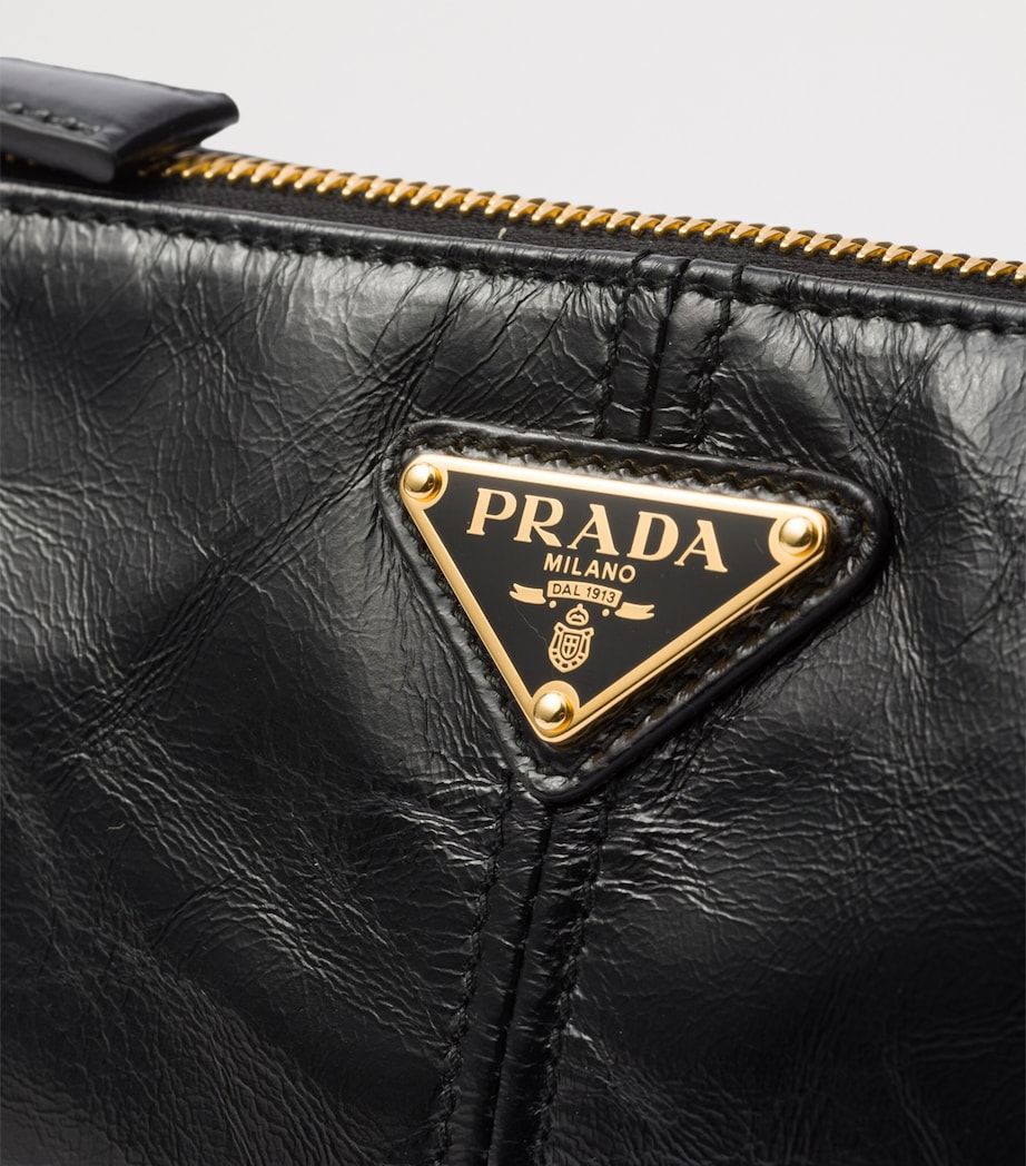 Medium Leather Re-Edition 2002 Shoulder Bag F0002 Image 6