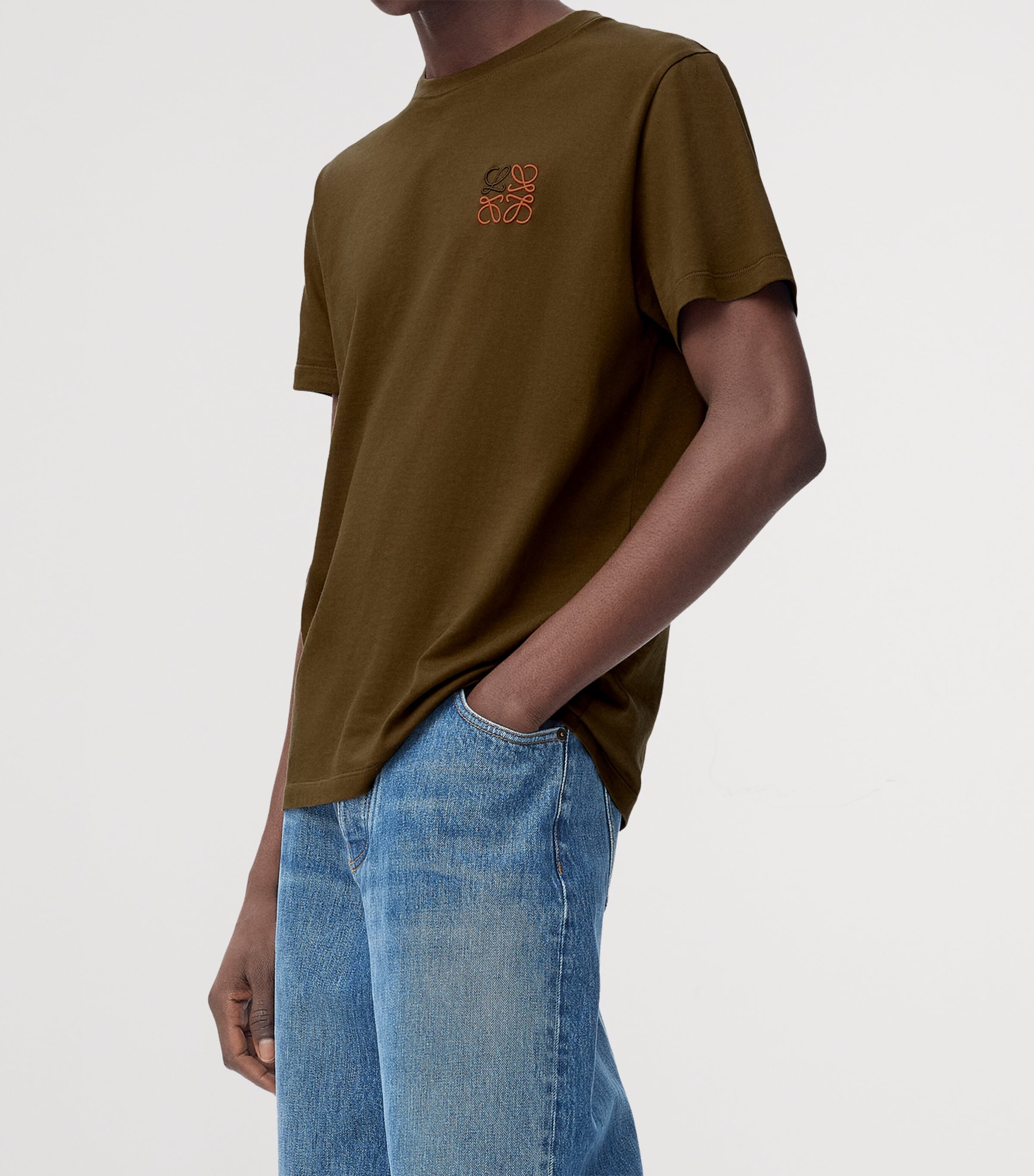 x Wimbledon Logo Gym Towel (40cm x 120cm) KHAKI GREEN Image 3