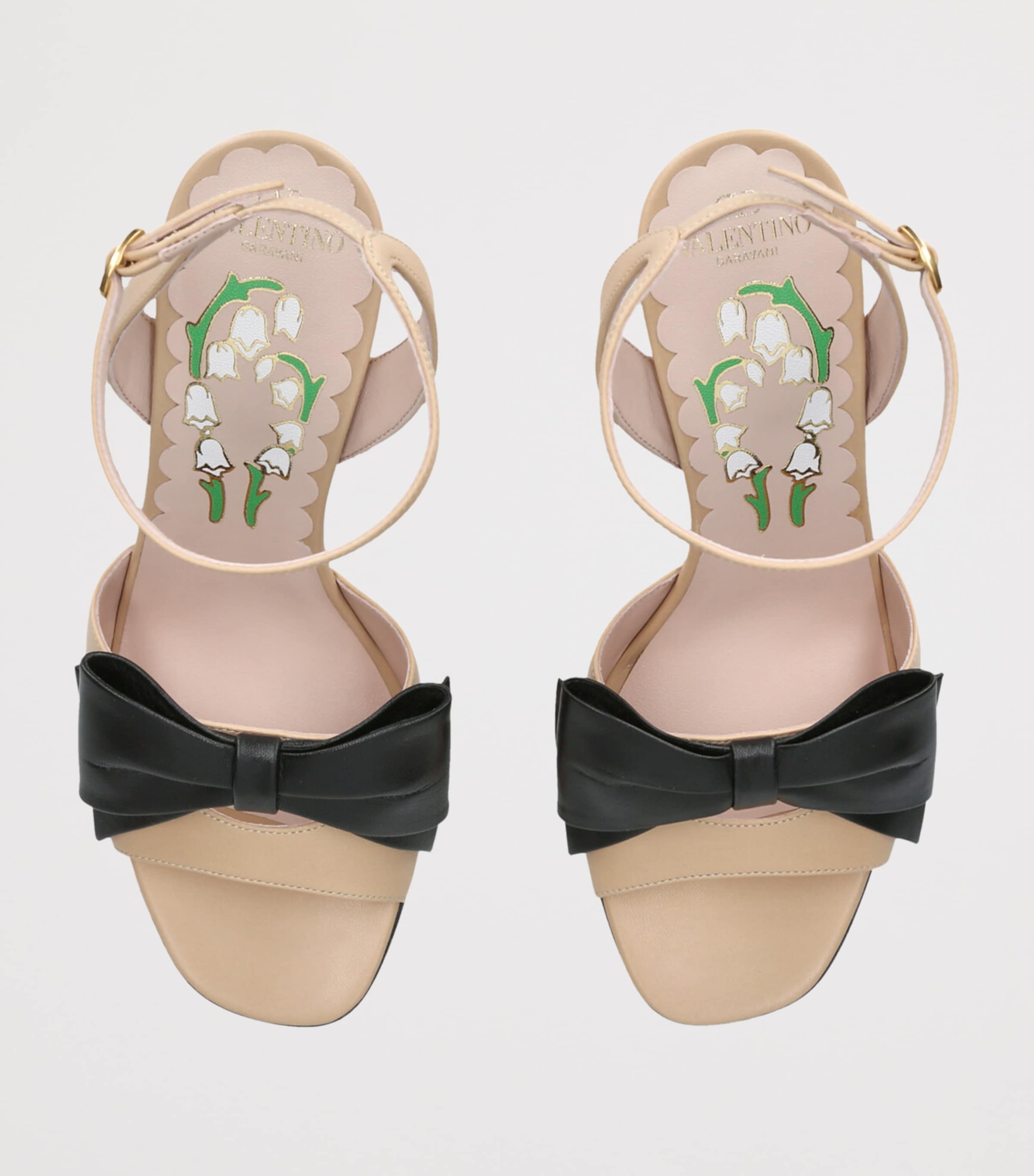 【VALENTINO GARAVANI】Bowow 95 レザー サンダル リボン付き VALENTINO GARAVANI Bowow 95 bow-detailed leather sandals