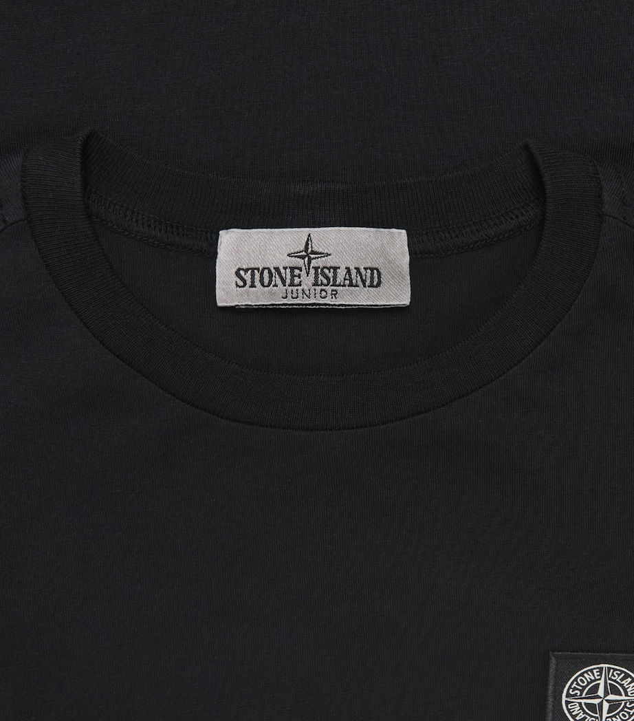 Stone Island Junior Cotton Logo T-Shirt (2-14 Years) Black Image 3