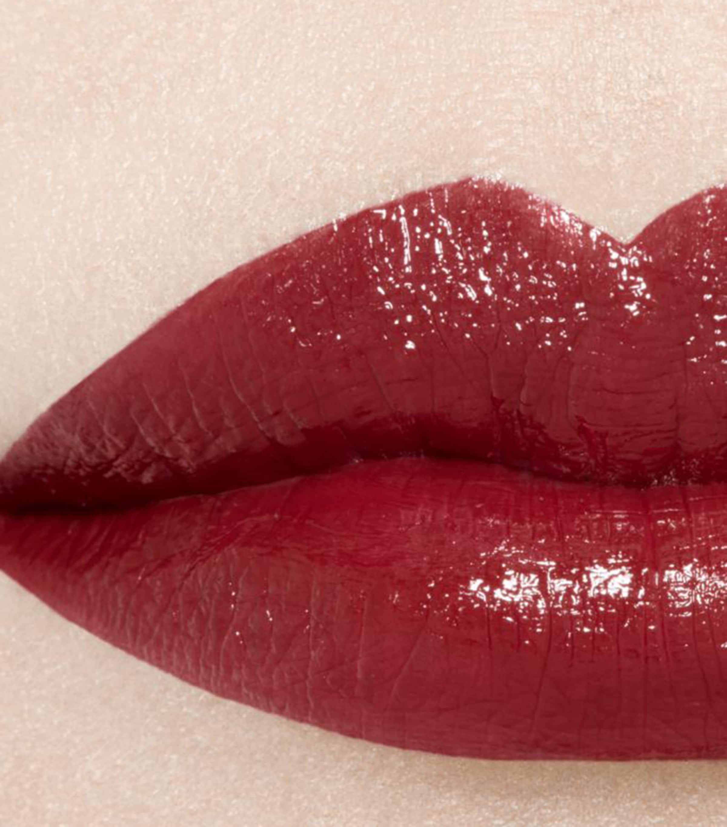 ROUGE ALLURE LAQUE Ultrawear Shine Liquid Lip Colour ICONIQUE 72 Image 3