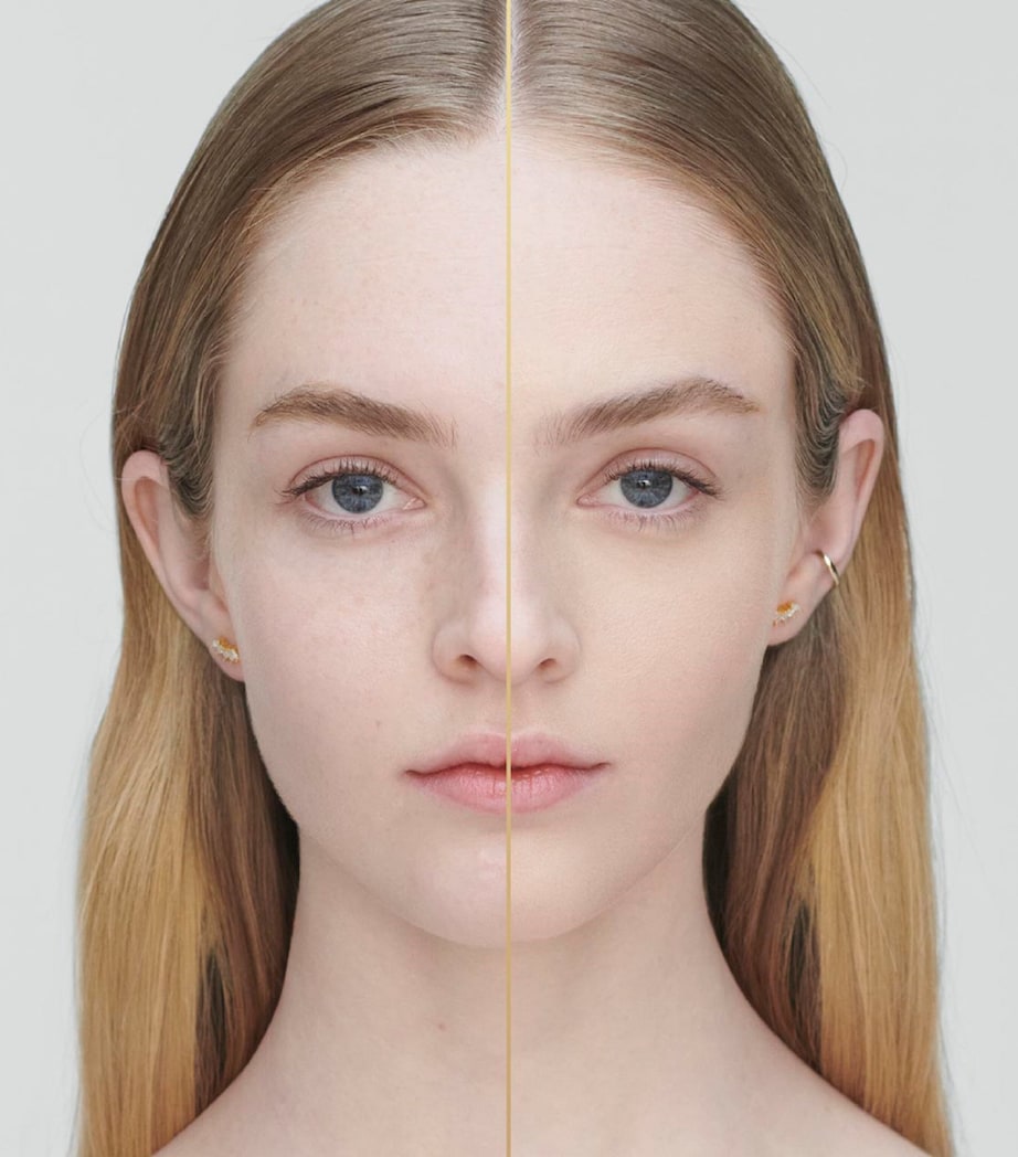 Re-Nutriv Ultra Radiance Liquid Foundation SPF 20 1C1 COOL BONE Image 3