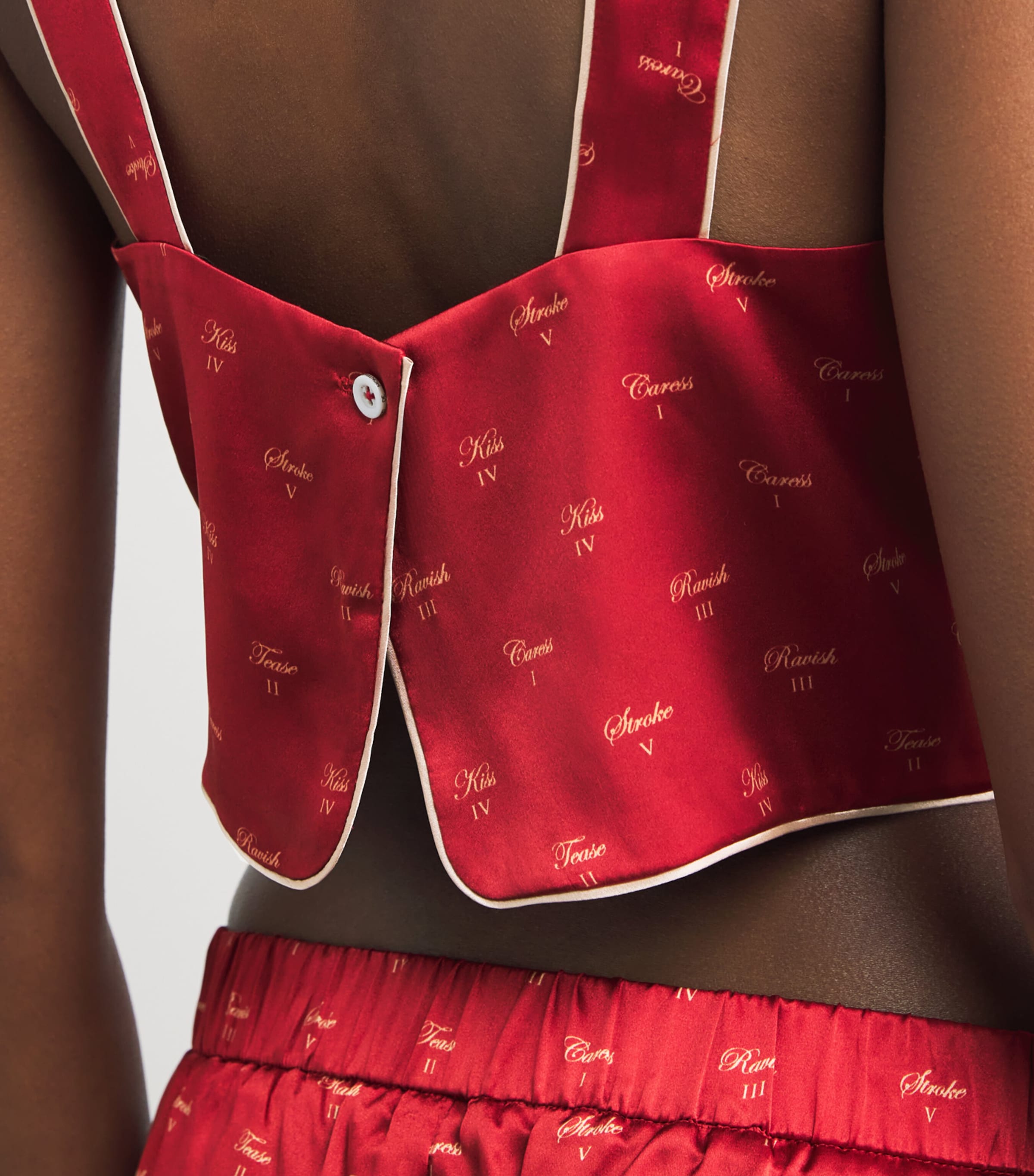 Silk Kiss Print Crop Top KIK RED / BUFF KRBU Image 6