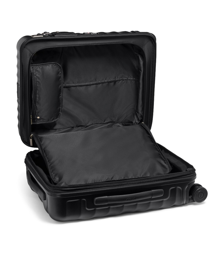 19 Degree Check-In Suitcase (58cm) TEXTURED BLACK 6153 Image 4