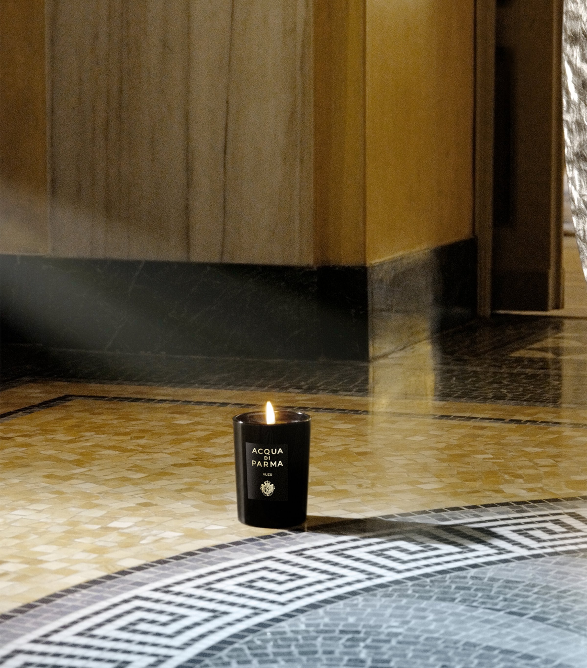 Signatures of the Sun Yuzu Candle (200g) NO COLOUR Image 4