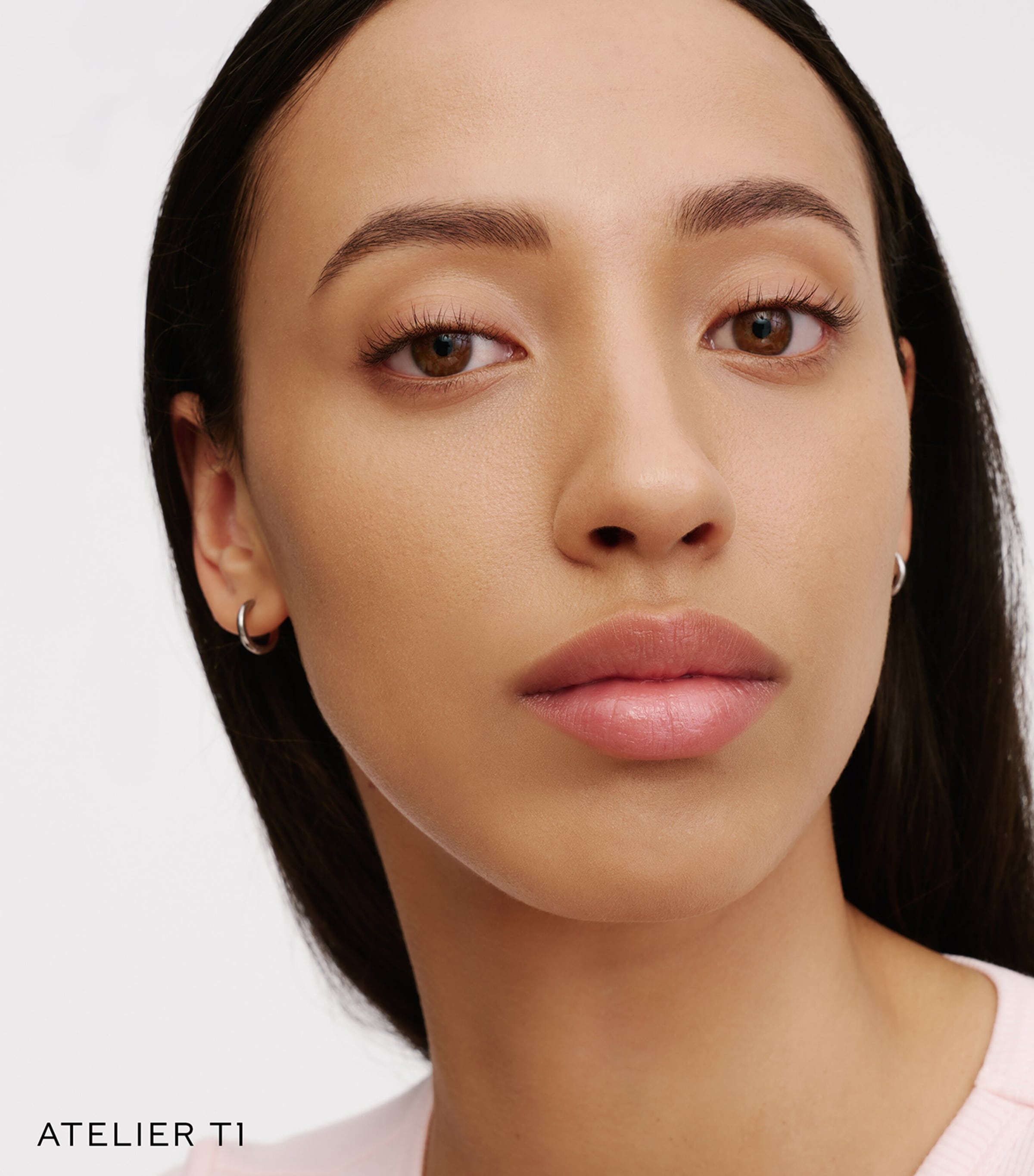 Westman Atelier Suprême Bio-Complex Liquid Foundation Atelier Image 2