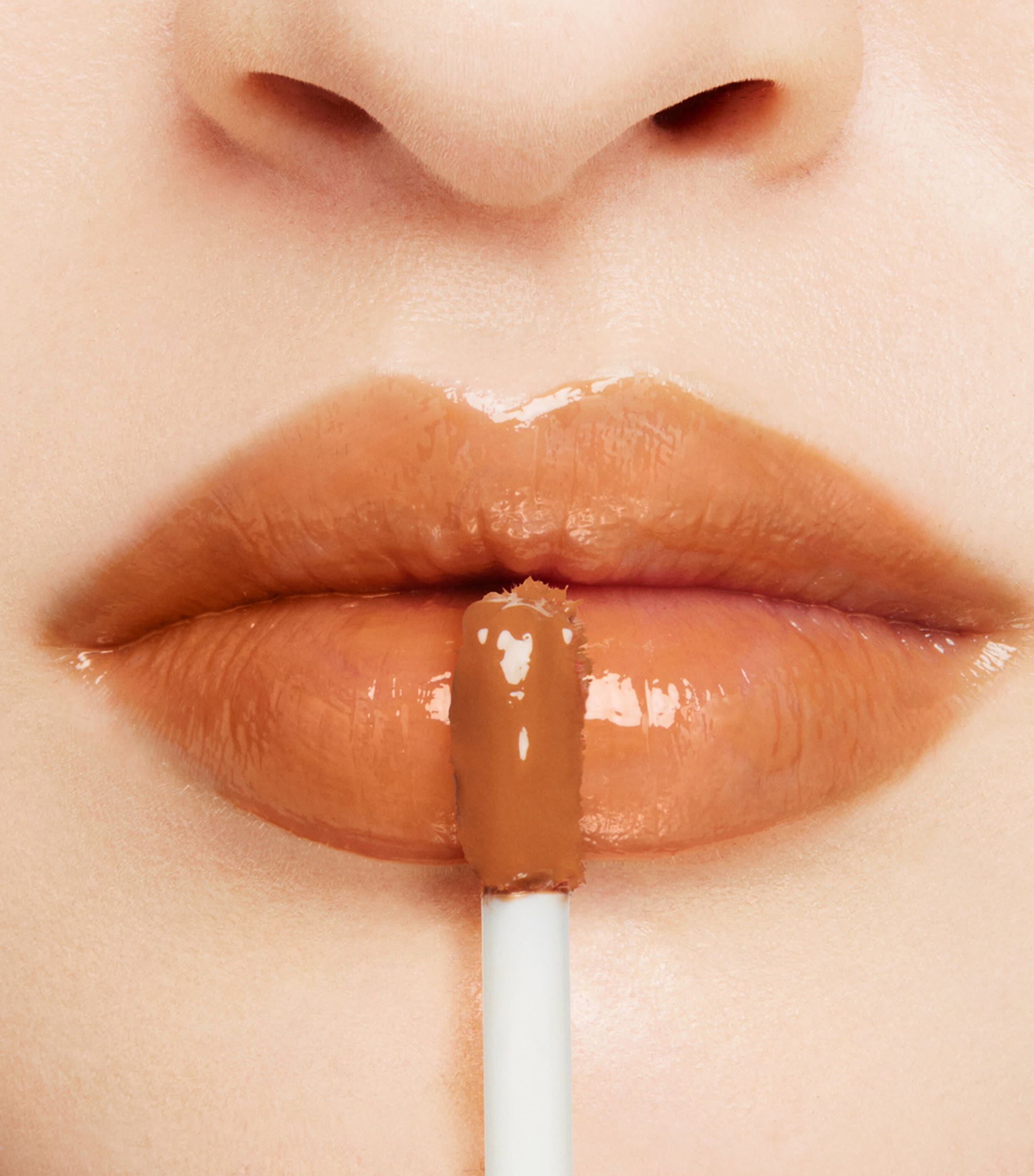 Treatment Wrapping Lip CARAMEL BEIGE Image 2