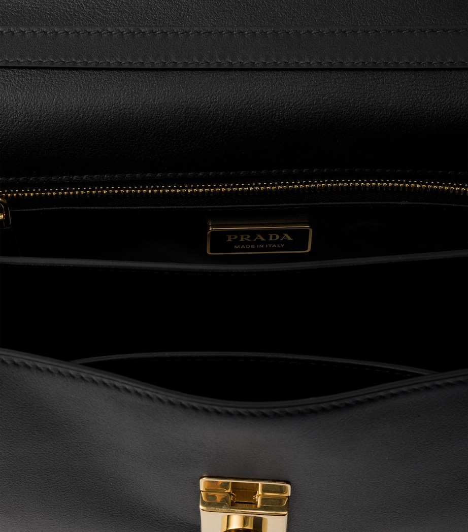 Medium Leather Shoulder Bag F0002 Image 6