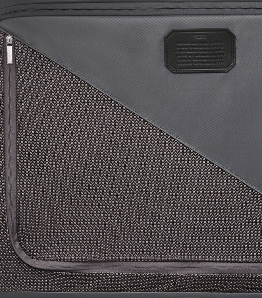 Tumi 19 Degree Aluminium Check-in Suitcase (77.5cm) Textured Horizon Image 5