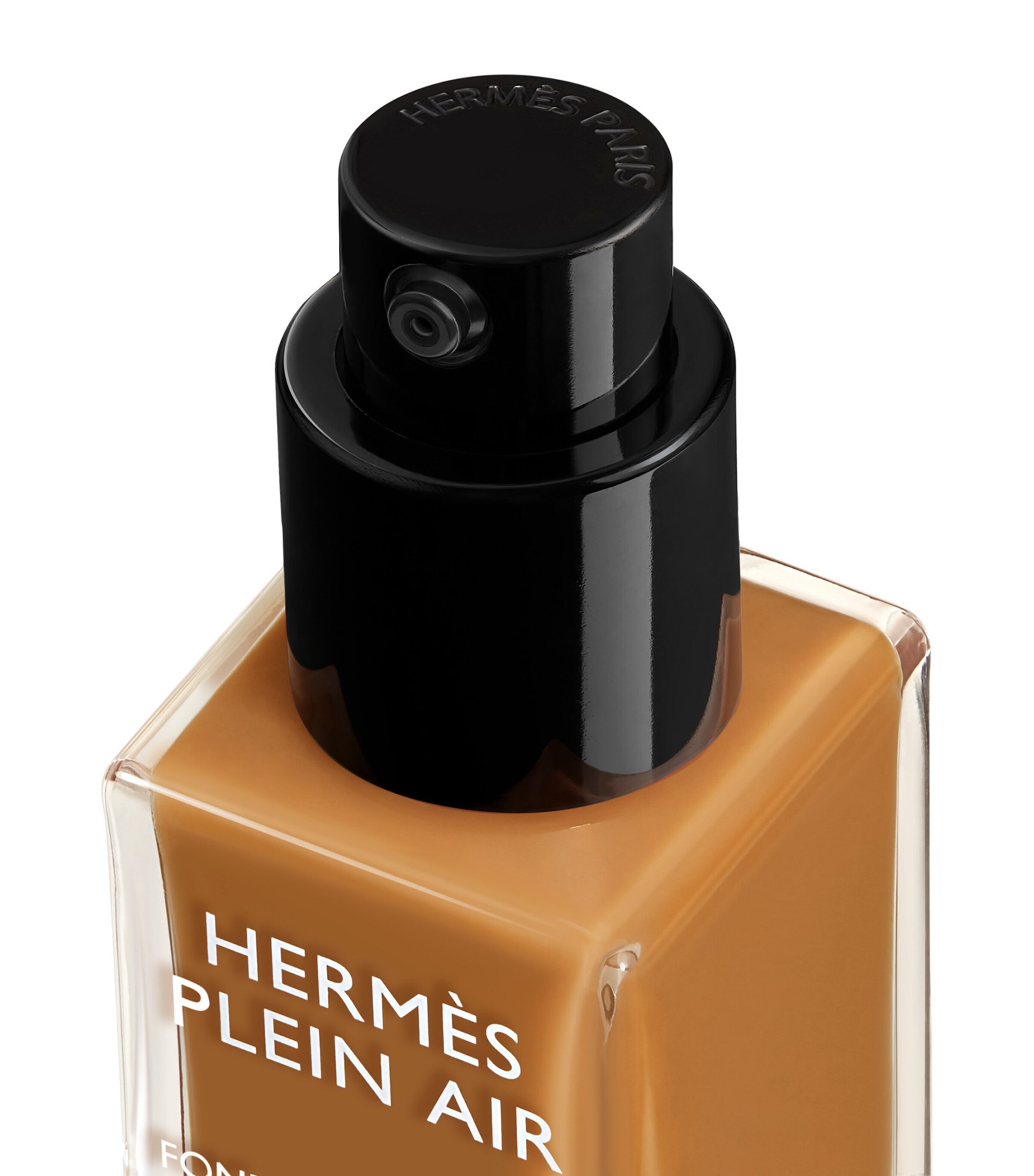 Plein Air Luminous Matte Skincare Foundation BISCUIT Image 4