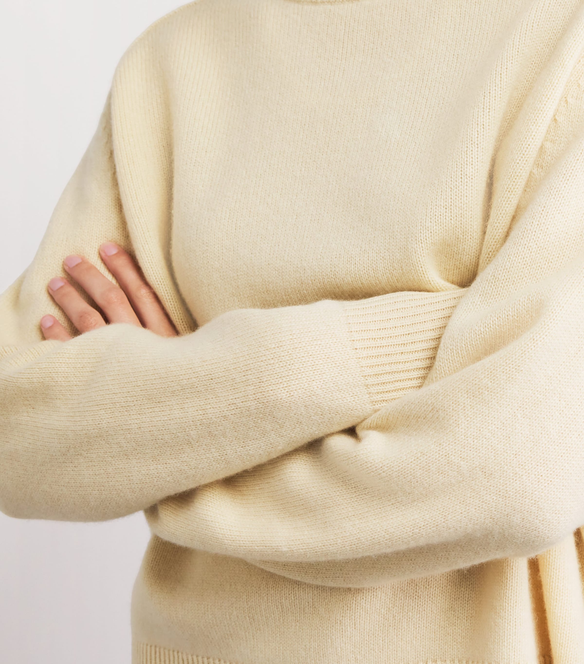 Soft Goat Womens Cashmere Boyfriend Sweater Waxed Paper Image 3