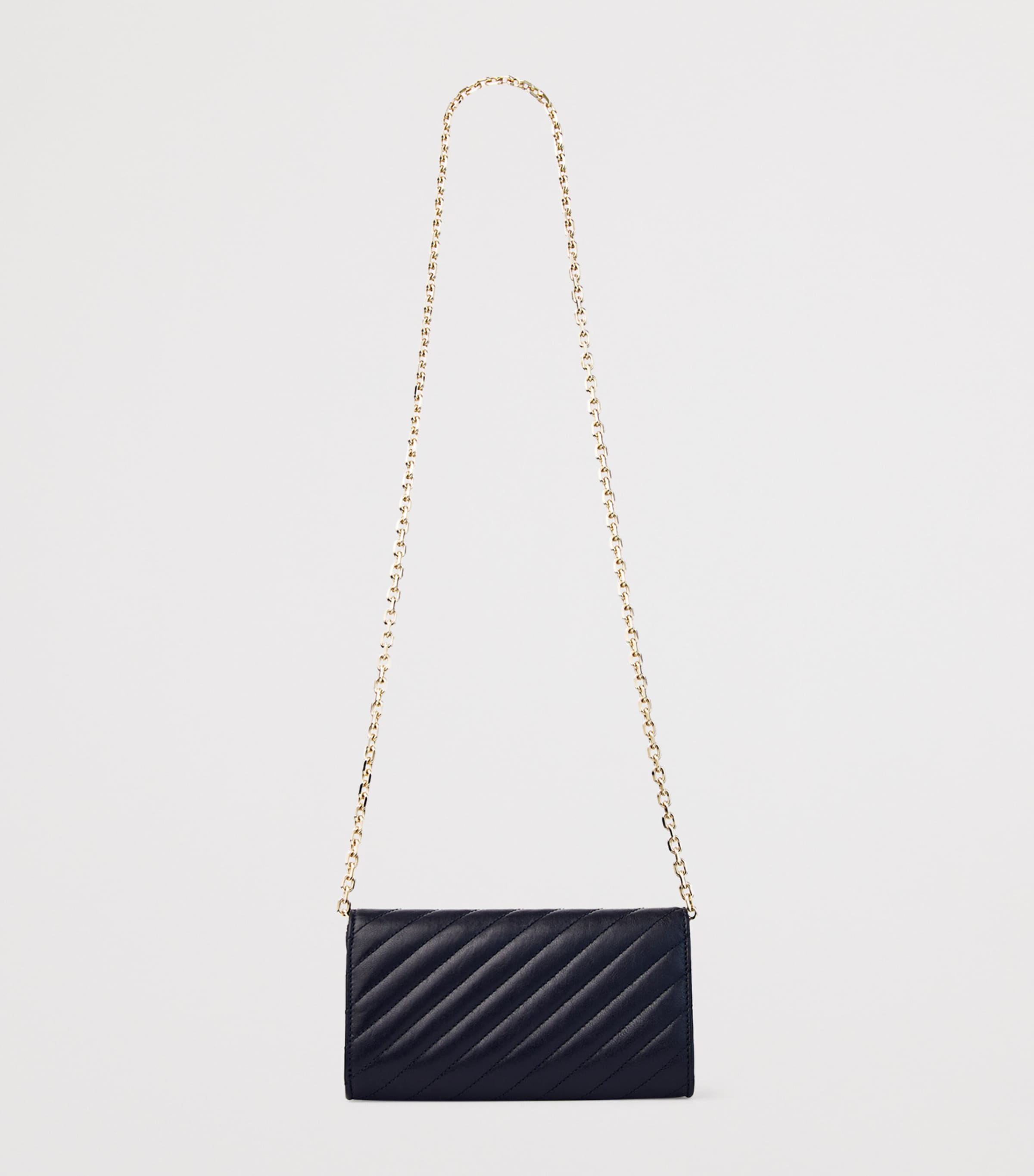 Quilted Leather Curve Chain Wallet MARINE/SHINY GOLD Image 3