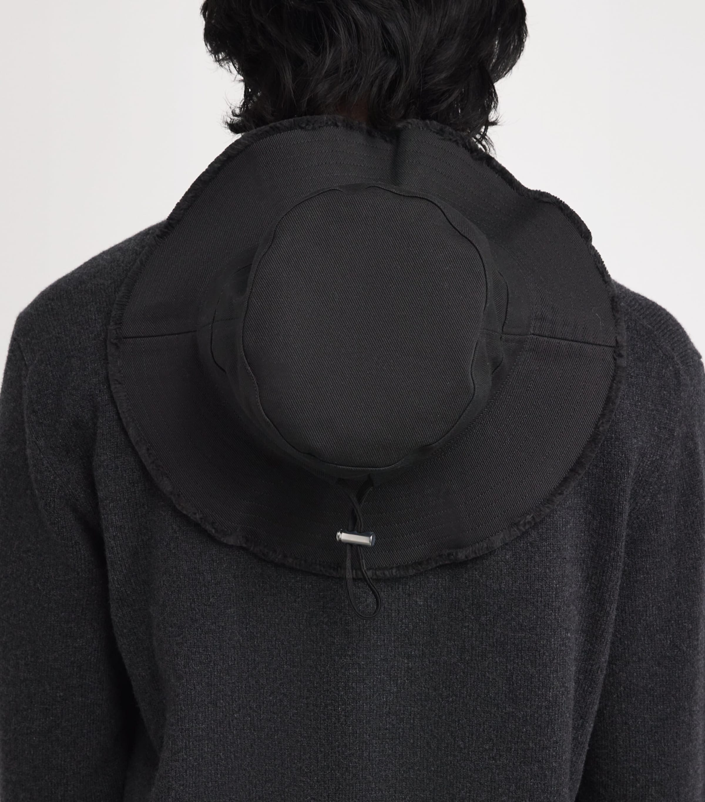 Jacquemus Artichaut Logo Bucket Hat Black Image 5
