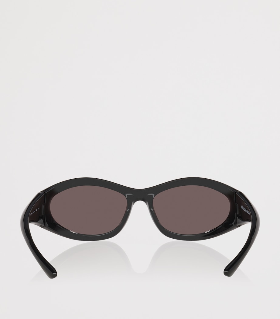 Cat Eye Sunglasses 1100L1 Image 4