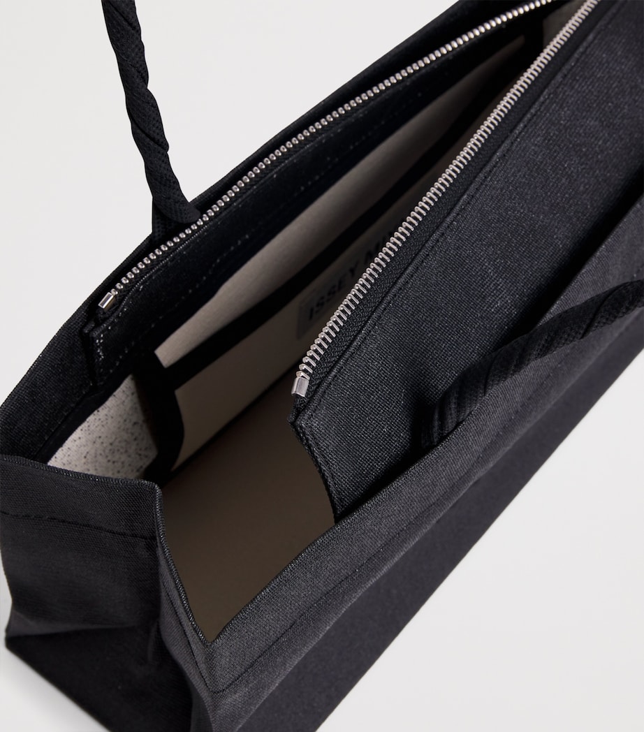 Paper Bag Shoulder Bag BLACK Image 4