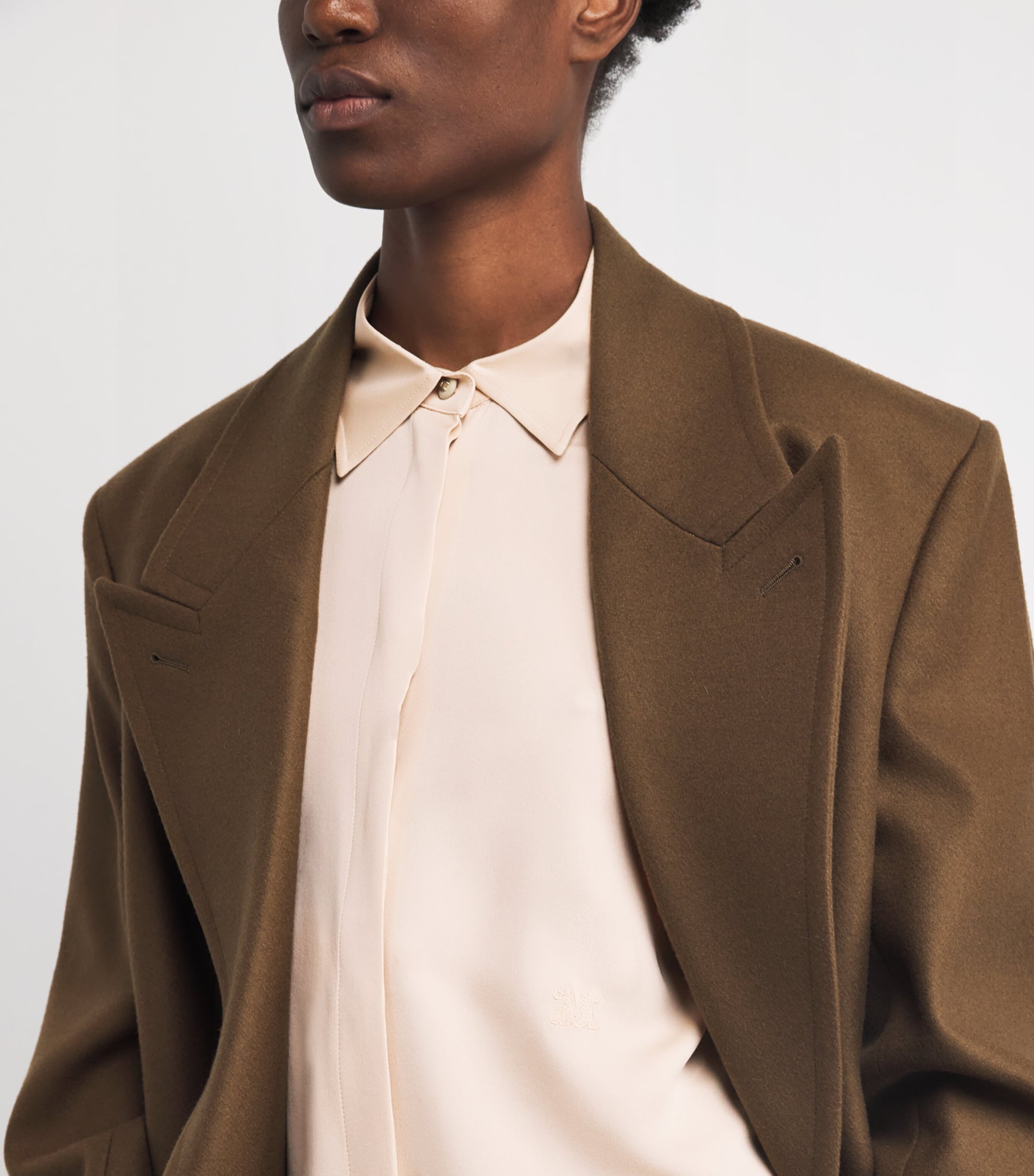 Silk Embroidered Shirt BEIGE Image 6