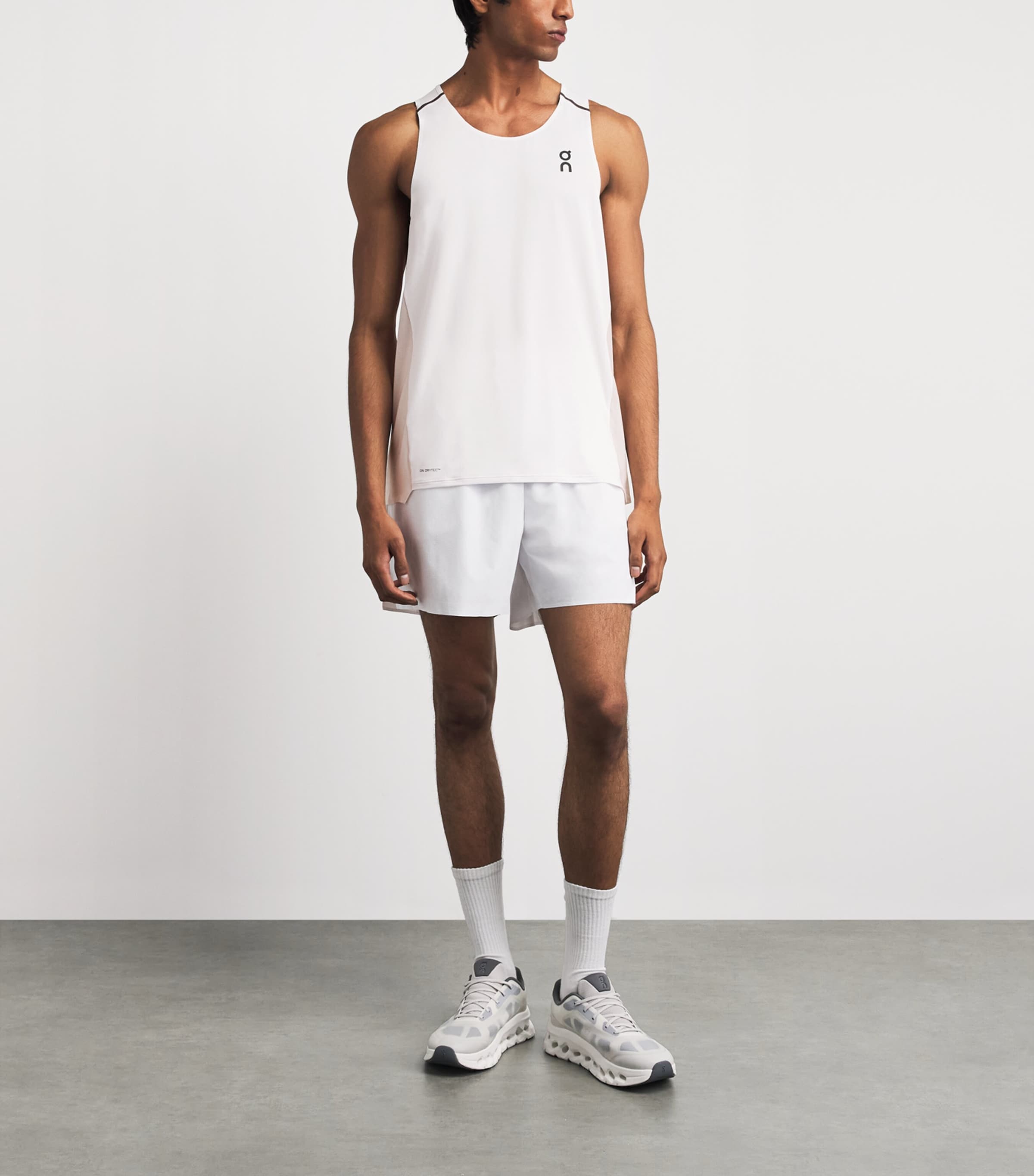 On Mens Performance Tank Top White | Silver Image 2