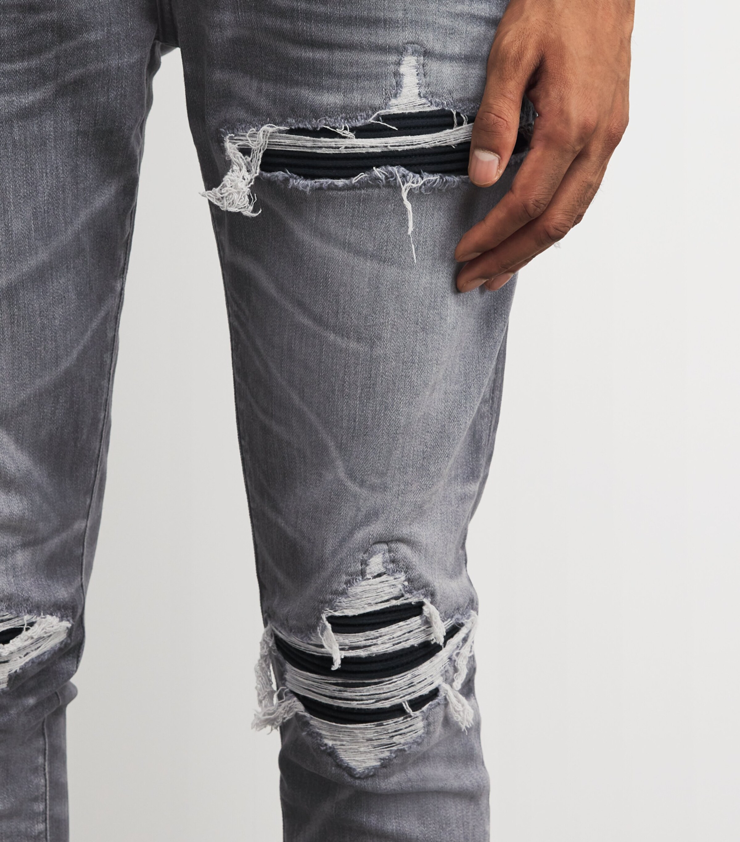 AMIRI Grey Suede-Trim Distressed MX1 Jeans | Harrods NL