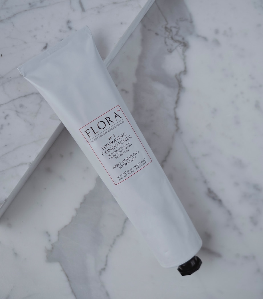N° 1 Hydrating Conditioner (200ml) NO COLOUR Image 2