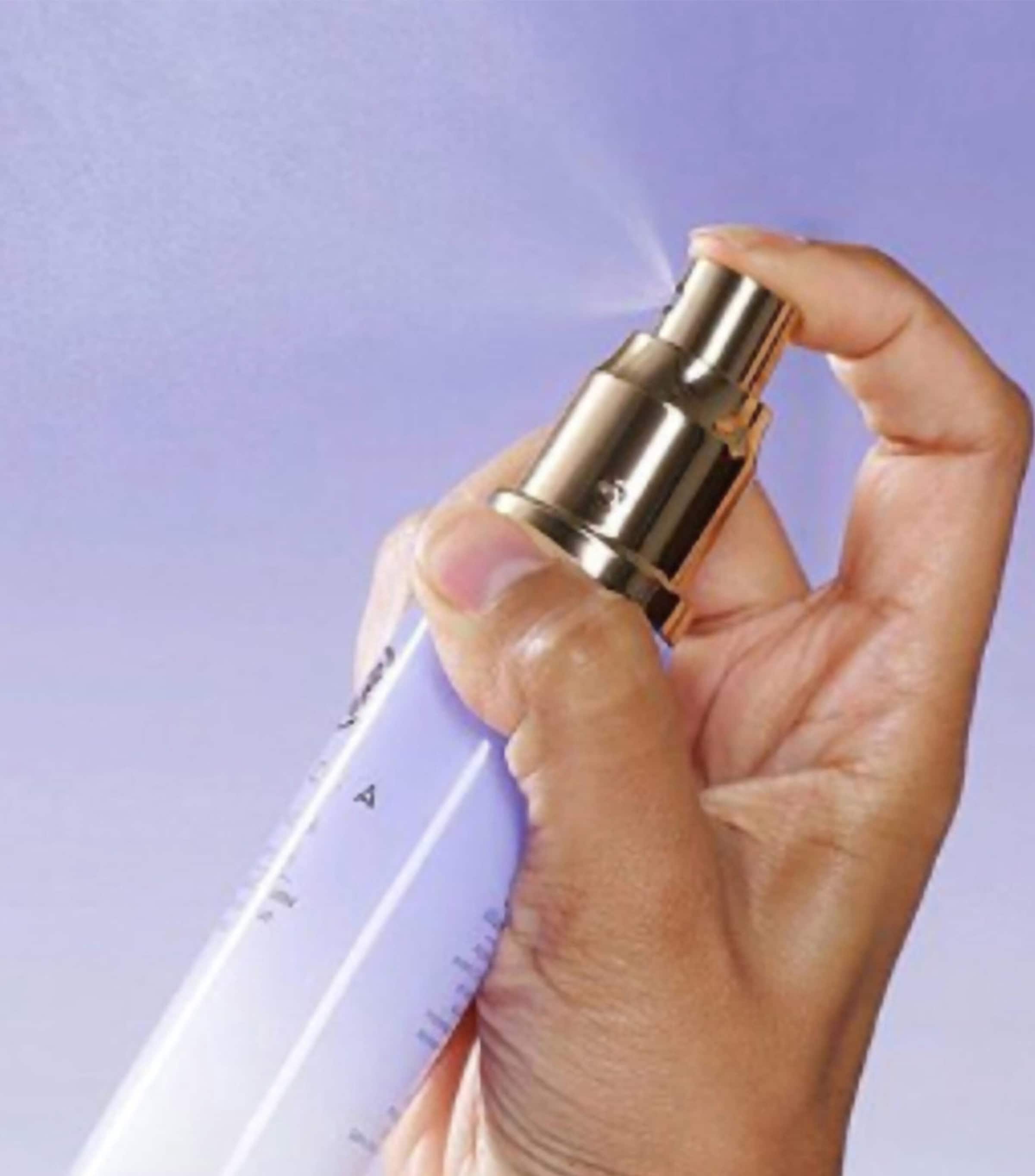 Luminous Dewy Skin Mist (40ml) NO COLOUR Image 2