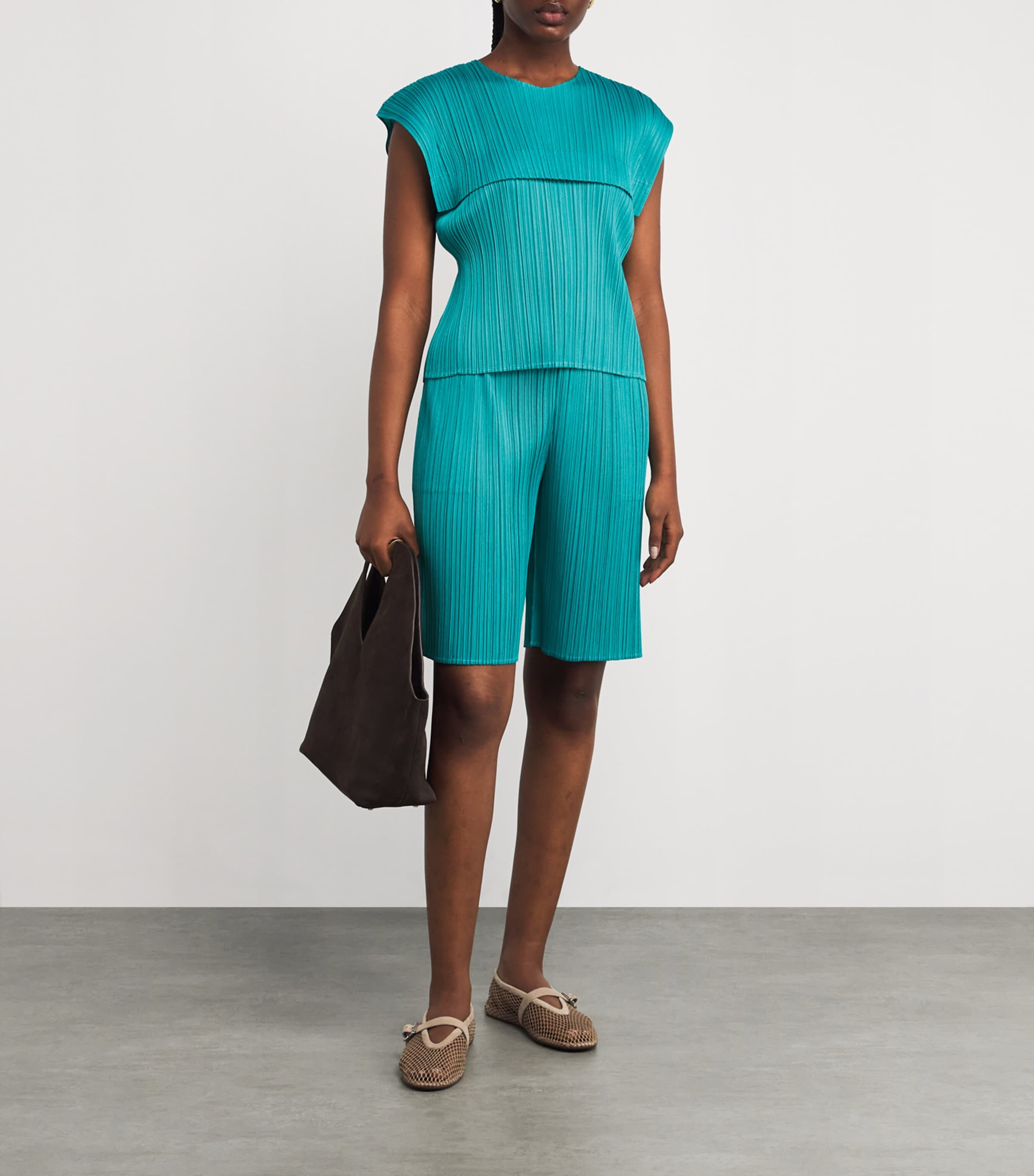 Monthly Colors June Top 61 Image 2