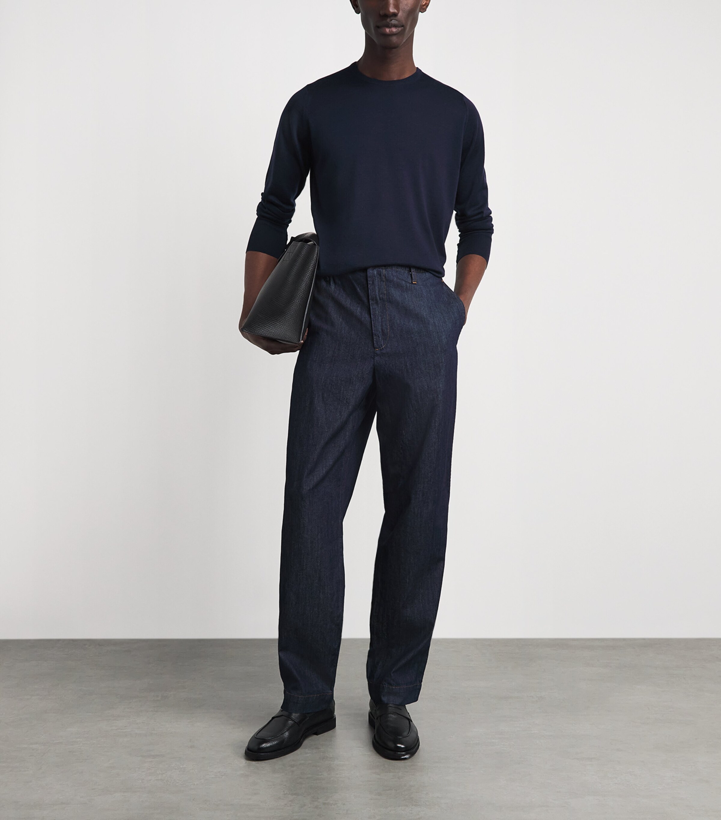 Alan Scott Mens Superfine Merino Wool Crew Neck Sweater Midnight Image 2