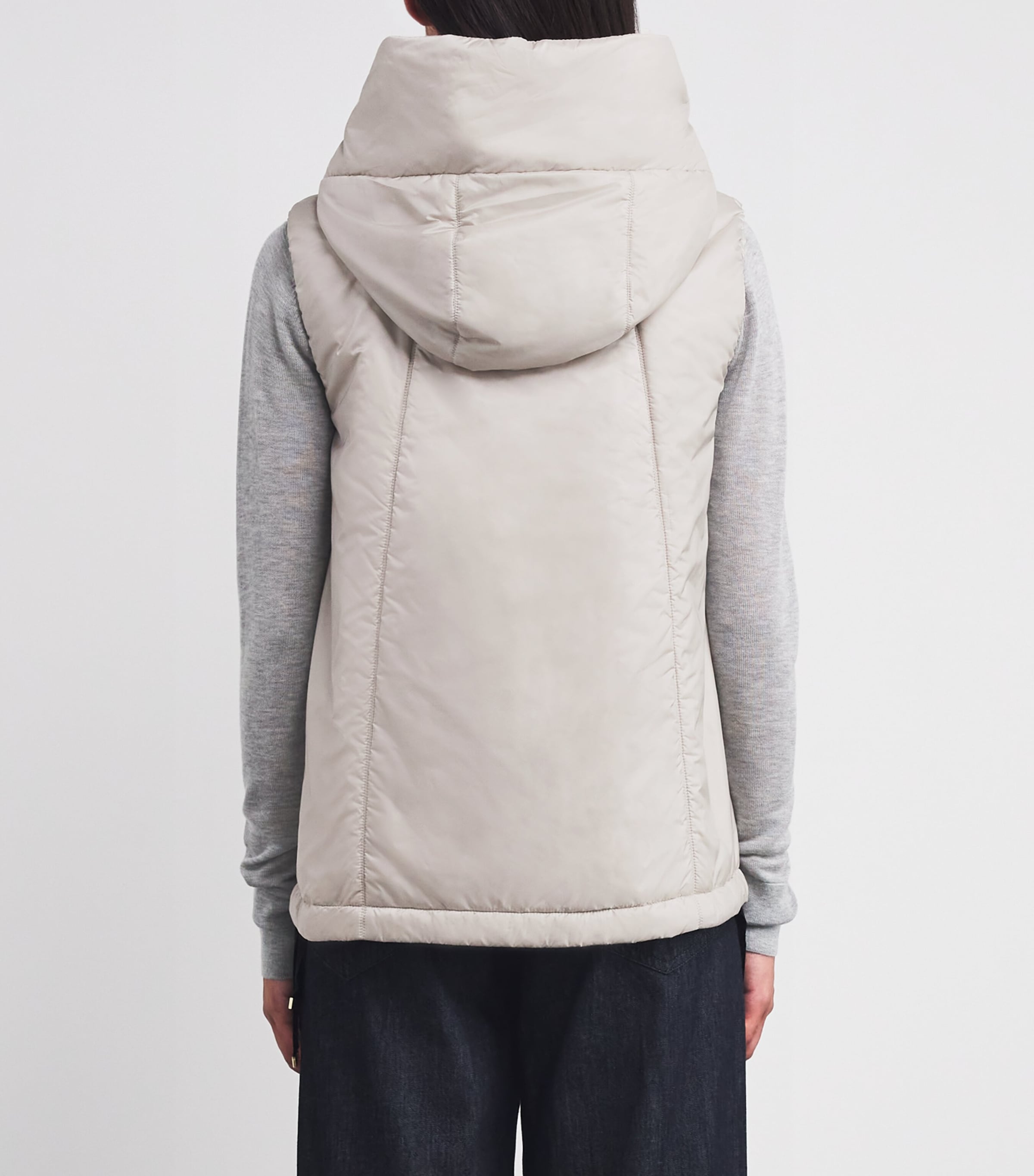 The Cube Quilted Gilet BEIGE Image 4