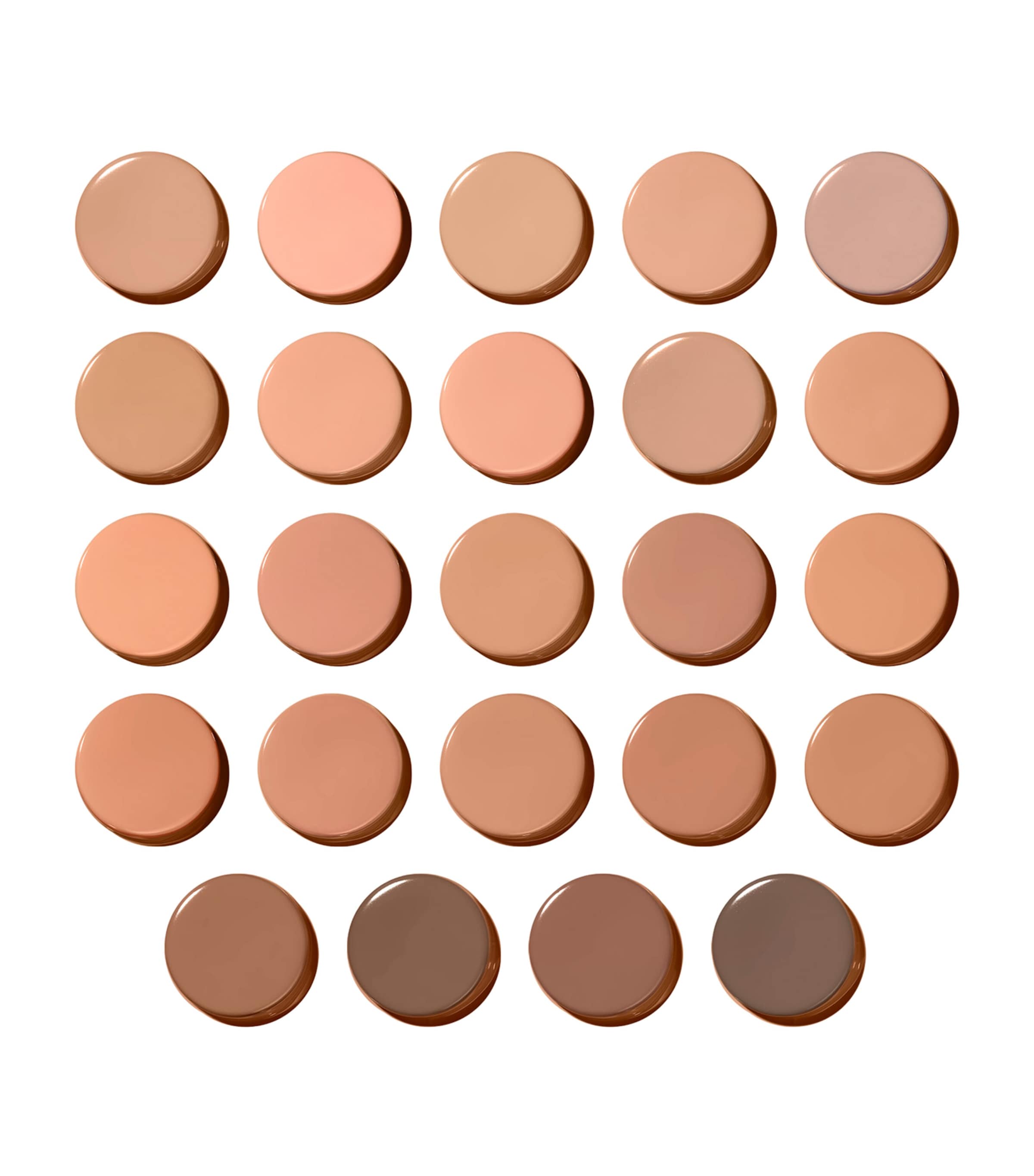 Skin Caviar Concealer Foundation SPF 15 GOLDEN BEIGE Image 4