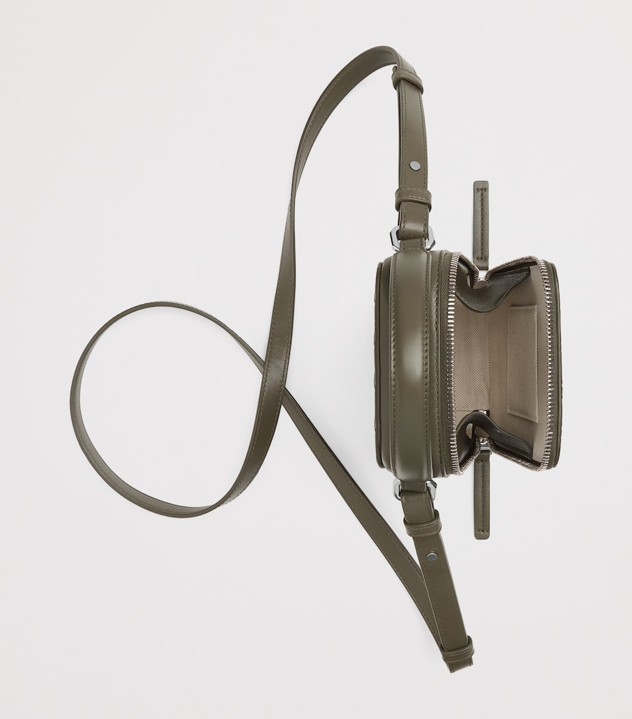 Intrecciato Leather Getaway Phone Pouch 3227 Image 5