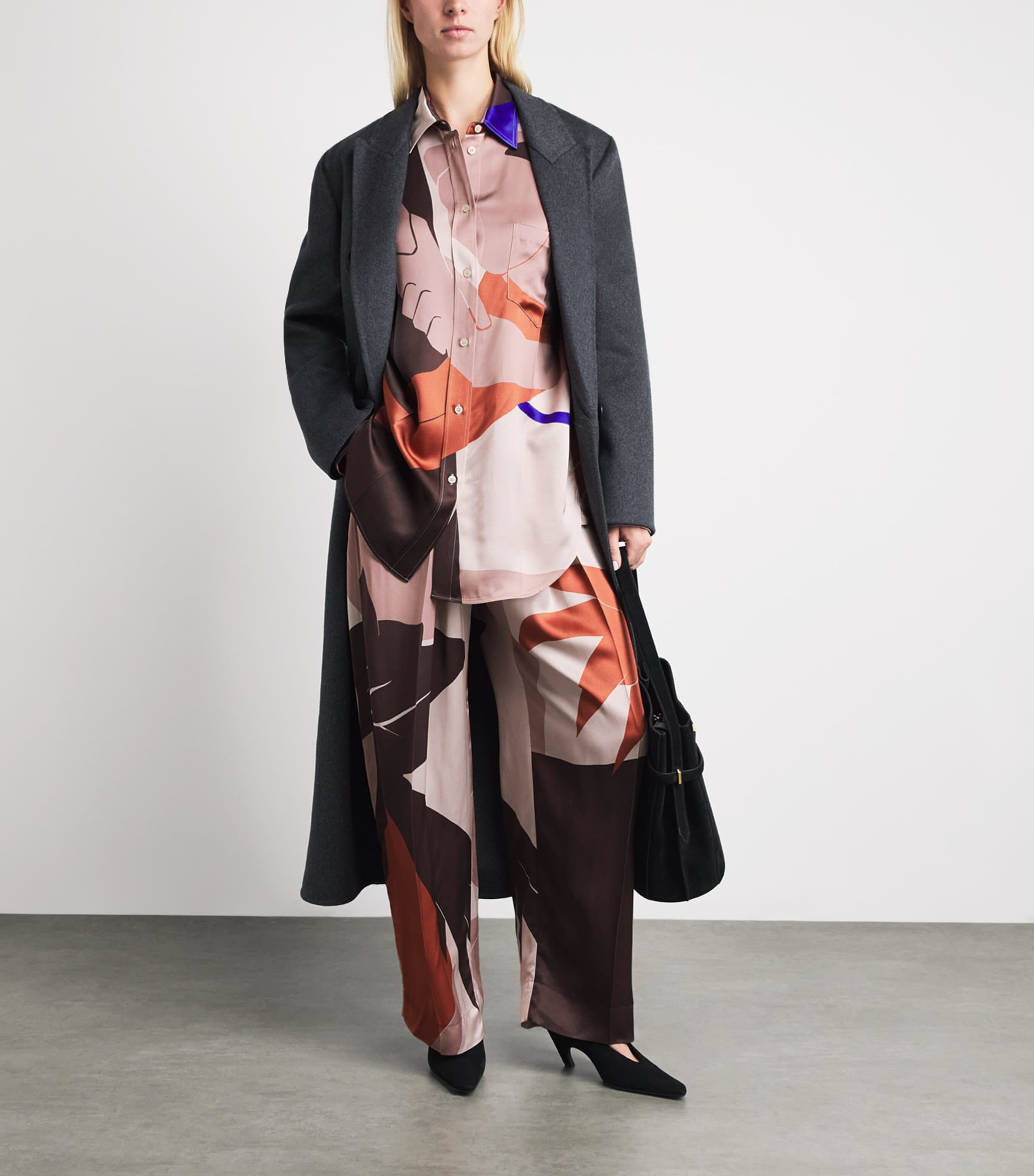 Victoria Beckham Womens Abstract Earth Print Remi Shirt Abstract Earth Beige Image 2