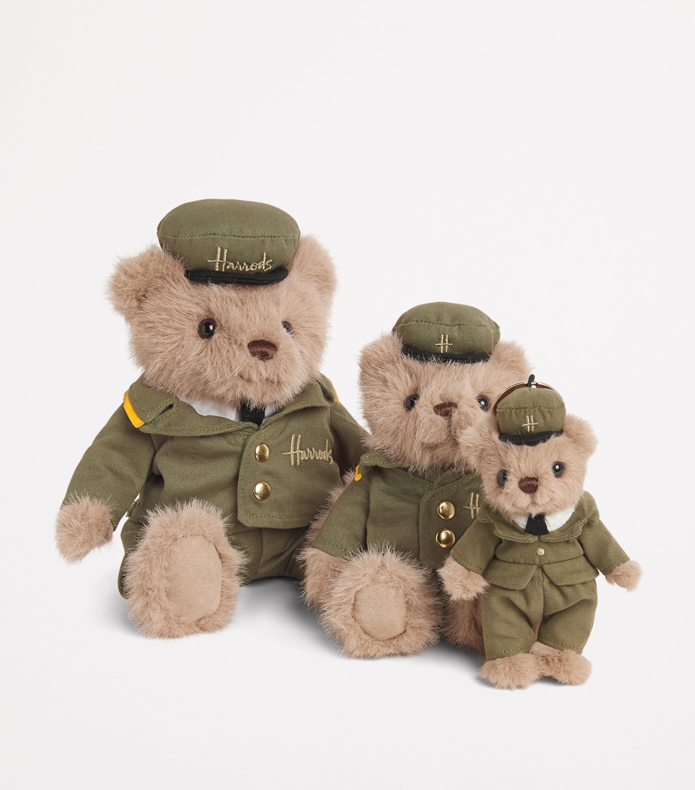 Harrods Medium Green Man Bear (18cm) | Harrods US