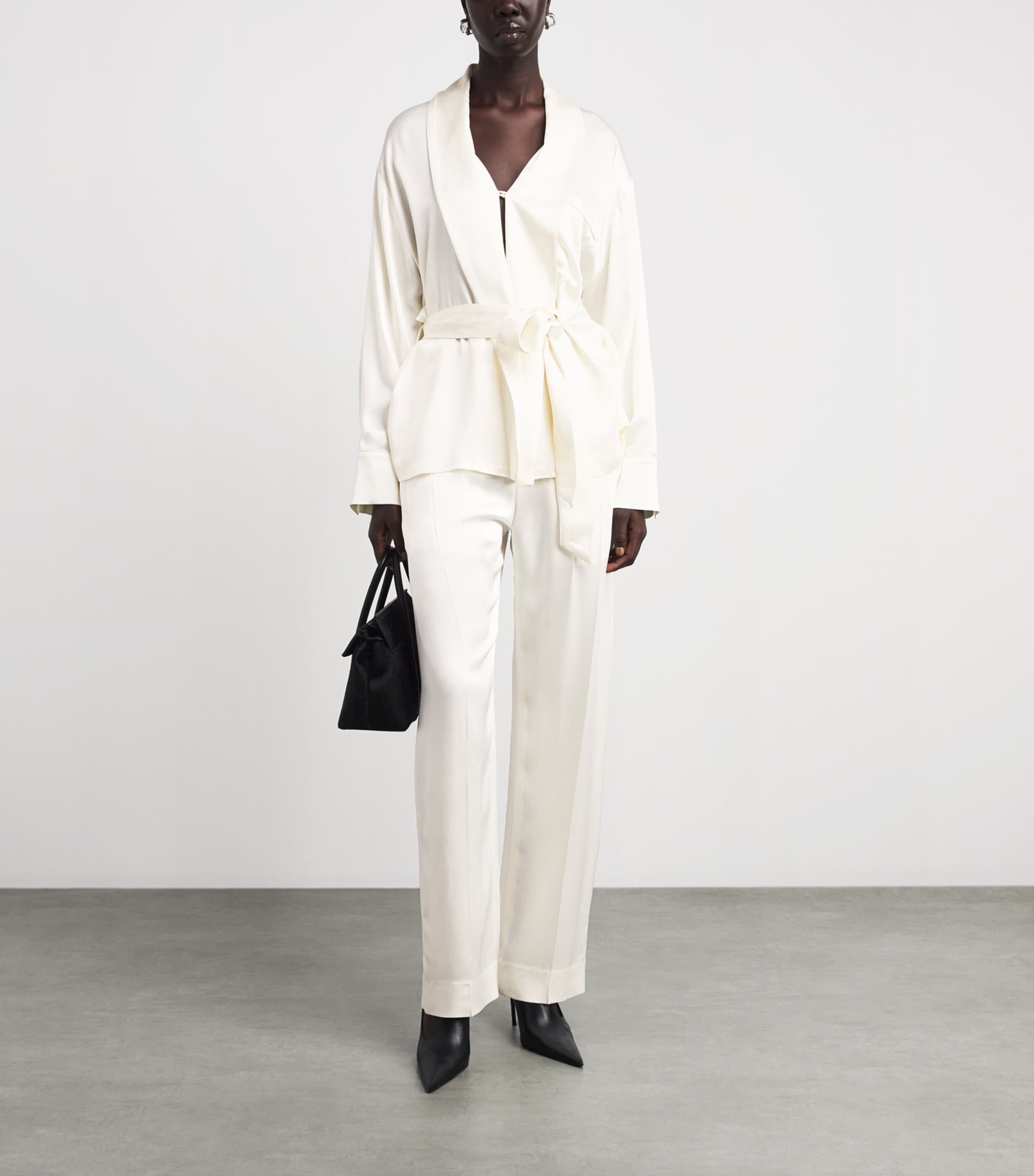 Victoria Beckham Womens Satin Crepe Alba Blouse Ivory Image 2