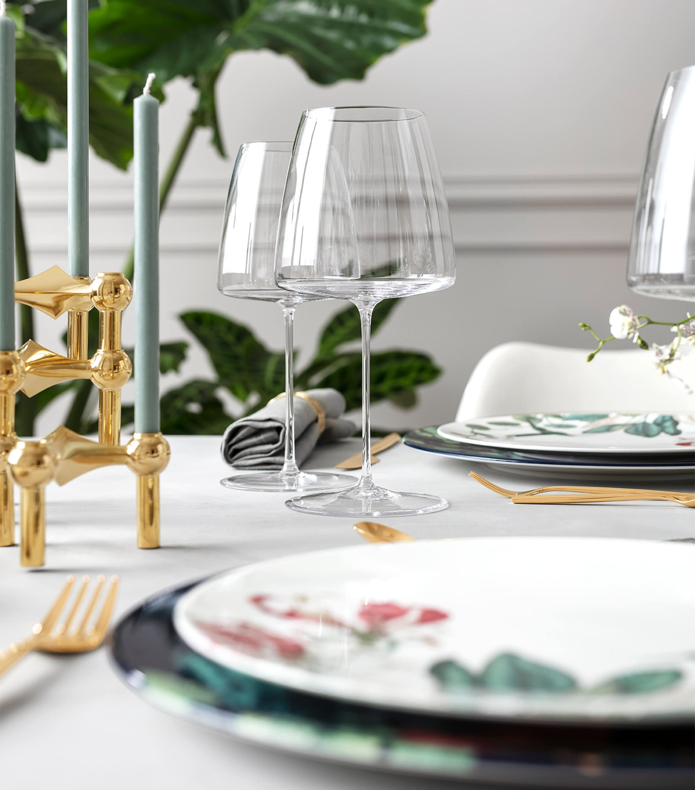 Set of 2 Crystal MetroChic Red Wine Glasses (200ml) CLEAR Image 5